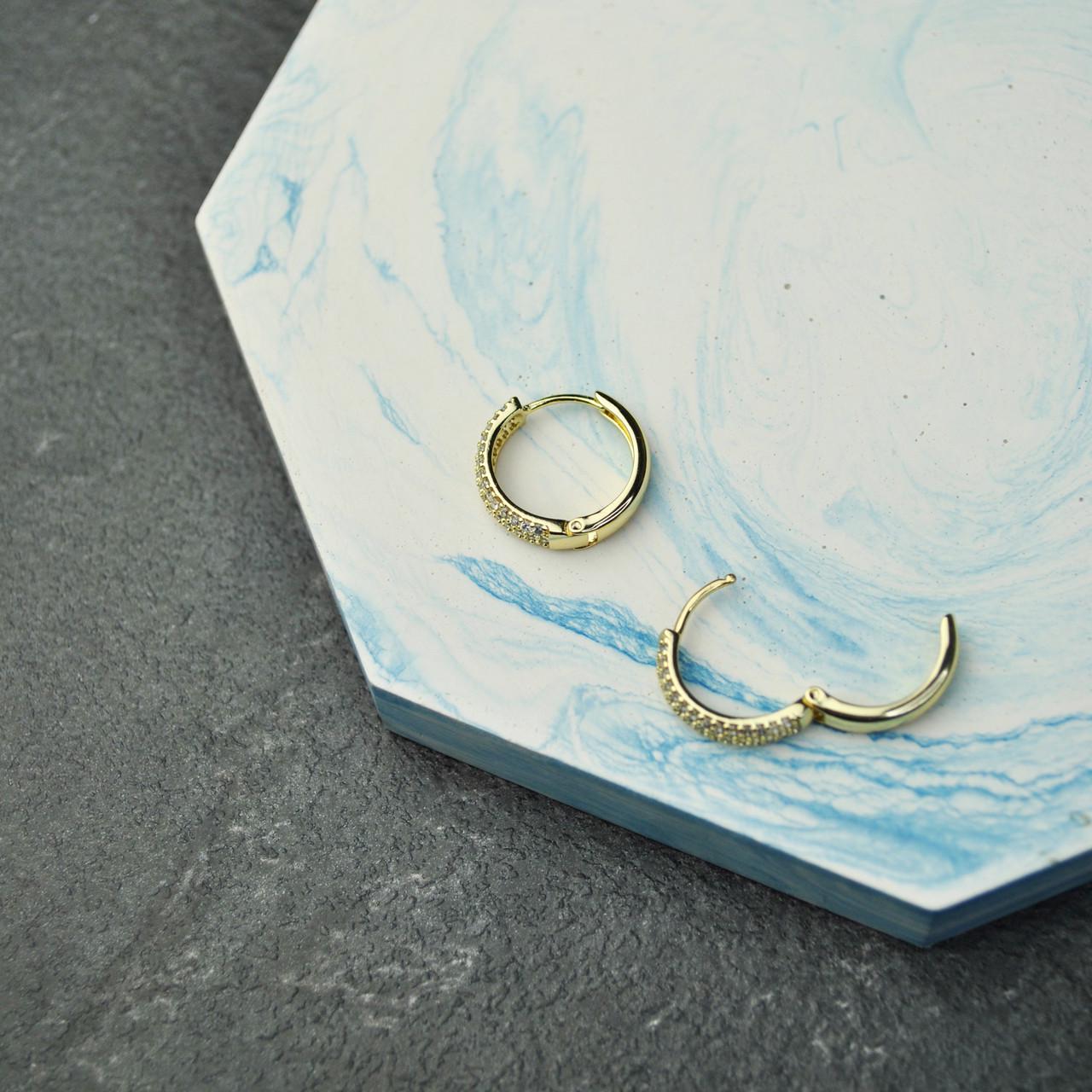 Сережки кольца с фианитами медицинская сталь позолота (x166-3) - фото 3 Сережки кольца с фианитами медицинская сталь позолота (x166-3) - фото 3