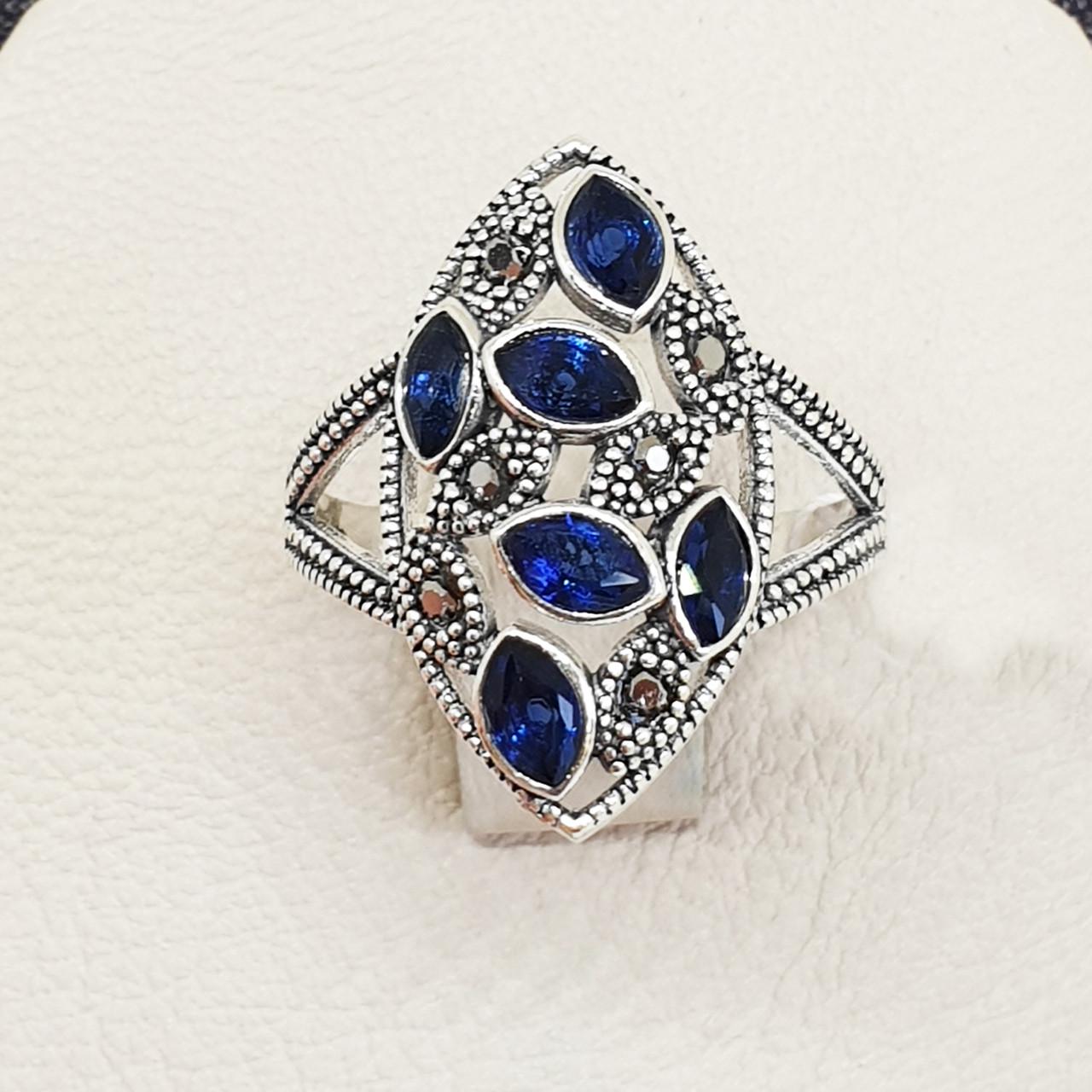 Кольцо серебряное с сапфиром р. 19,5 4,62 г (1567456938)