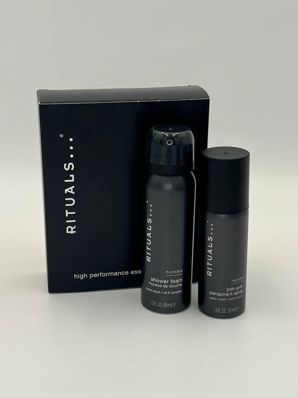 Подарочный набор RITUALS Homme Men Travel 2в1 для лица и тела (tun6)