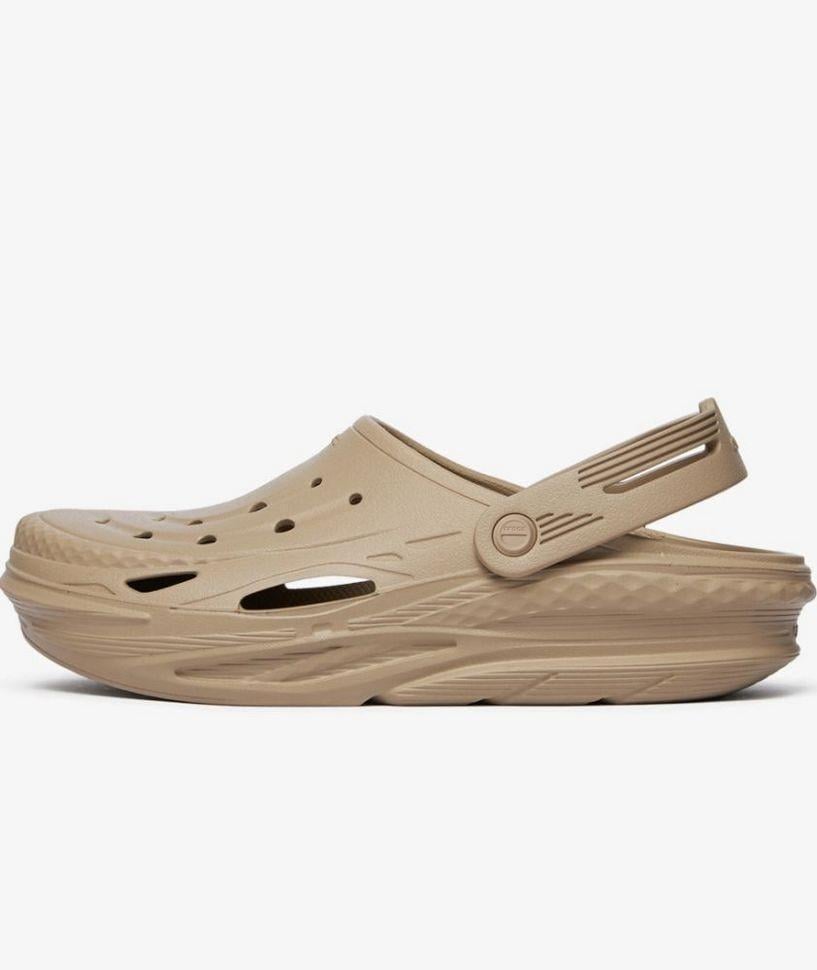 Крокси чоловічі Crocs Off Grid Clog Cobblestone р. 43-44 Коричневий (22943)