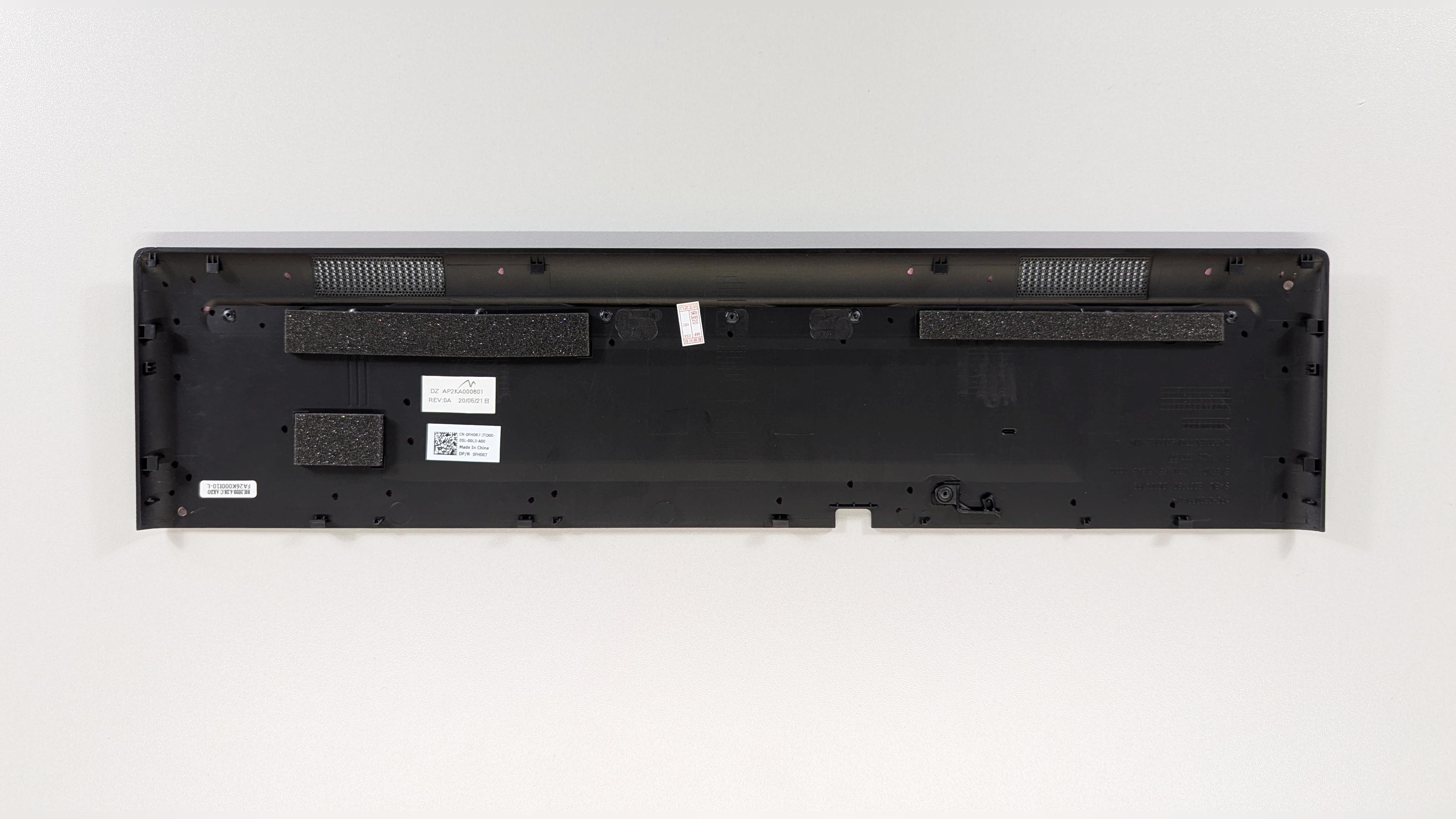 Кришка-заглушка сервисная Dell Precision 7740 7730 нижняя (K818)