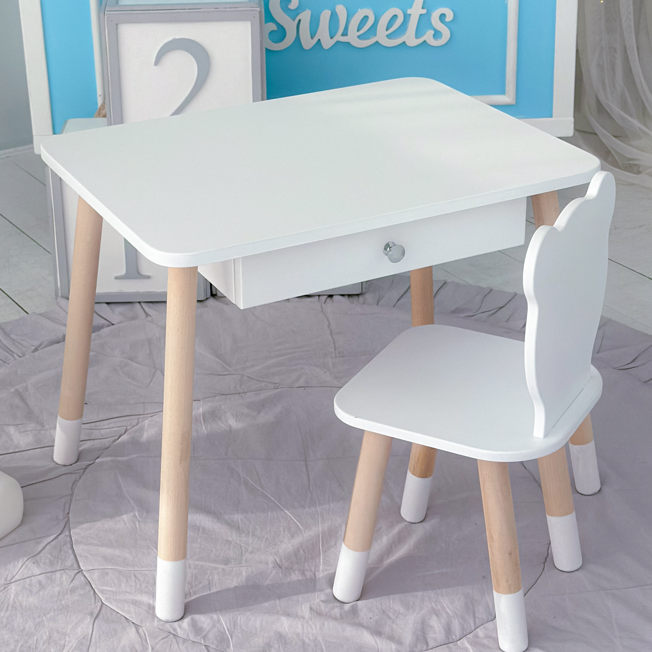 Детский столик и стульчик мишка с ящиком для карандашей и раскрасок Белый (36095) Детский столик и стульчик мишка с ящиком для карандашей и раскрасок Белый (36095)