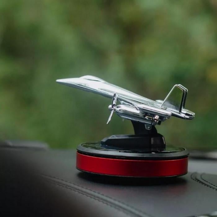 Ароматизатор автомобильный Самолет-истребитель на солнечной батарее Red (4714-Leader) - фото 5 Ароматизатор автомобильный Самолет-истребитель на солнечной батарее Red (4714-Leader) - фото 5