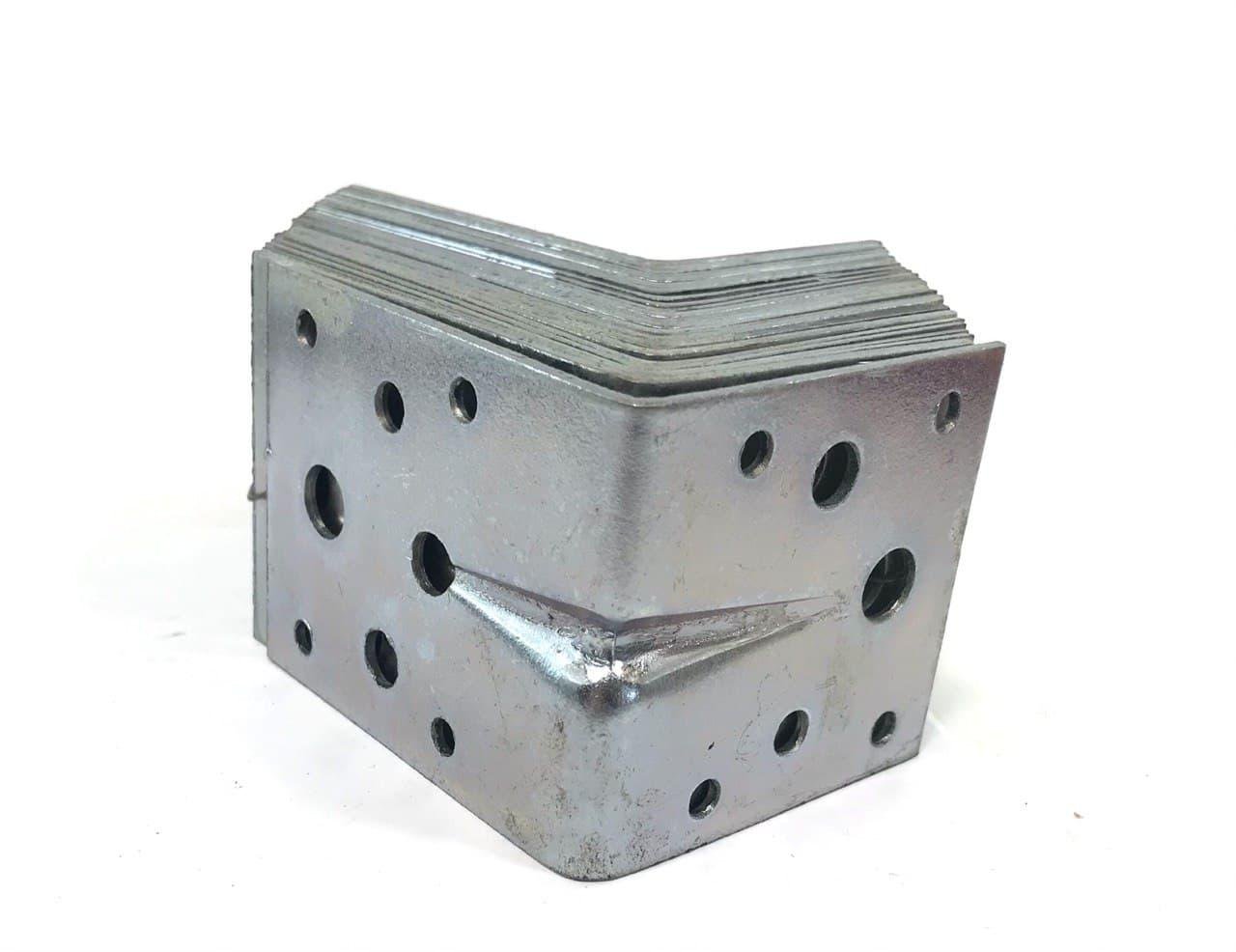 Уголок 80х60х60 10 шт. Белый цинк (5628-8) - фото 2 Уголок 80х60х60 10 шт. Белый цинк (5628-8) - фото 2