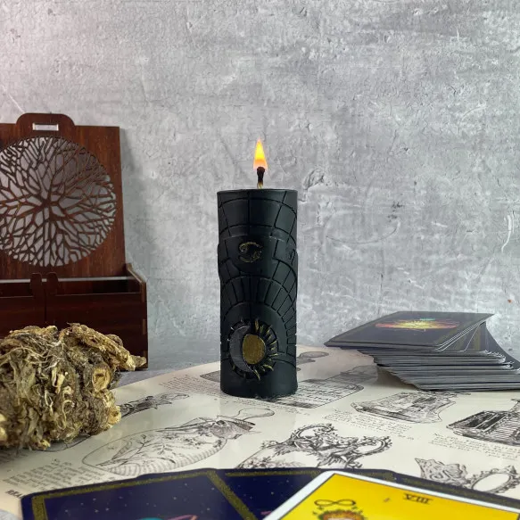 Свеча восковая Рак Черный (18880499)