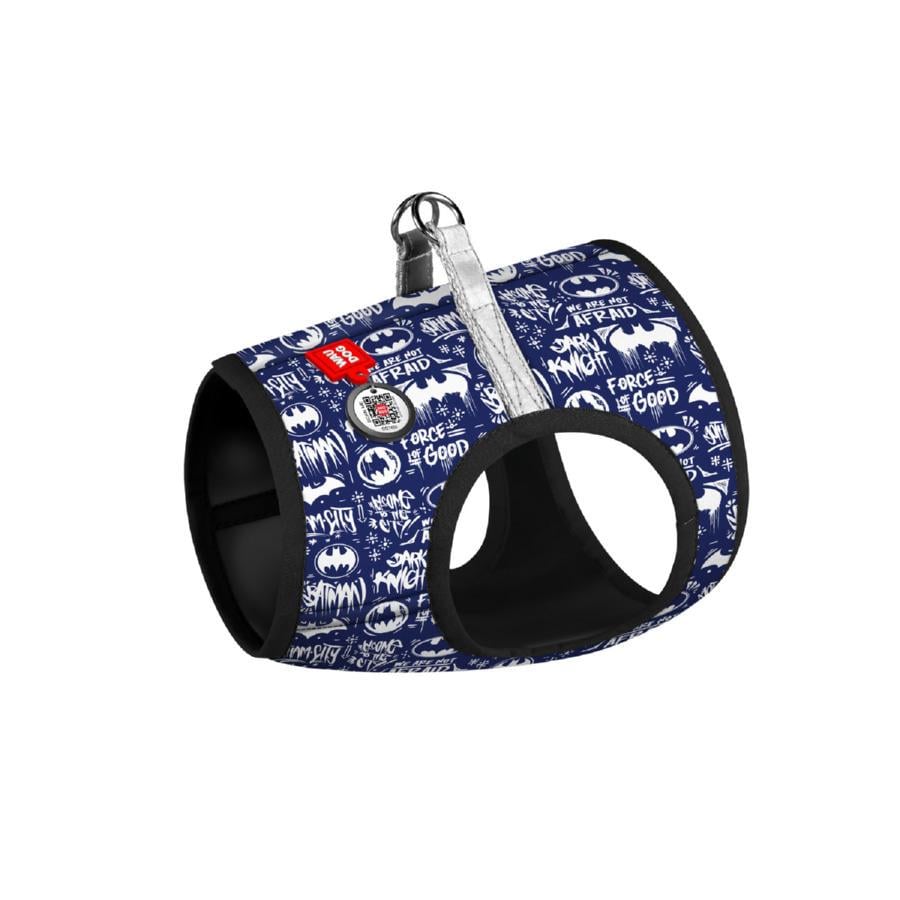 Шлейка для собак мягкая Waudog Clothes с QR паспортом Бэтмен бело-голубой XS1 B 24-27 см/18-20 см