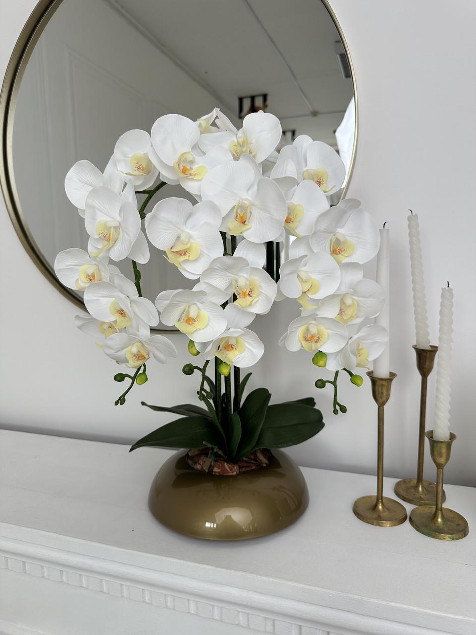 Композиция из искусственных латексных орхидей Premium на 3 веточки в золотом пластиковом кашпо бонсайница Белый (А064)