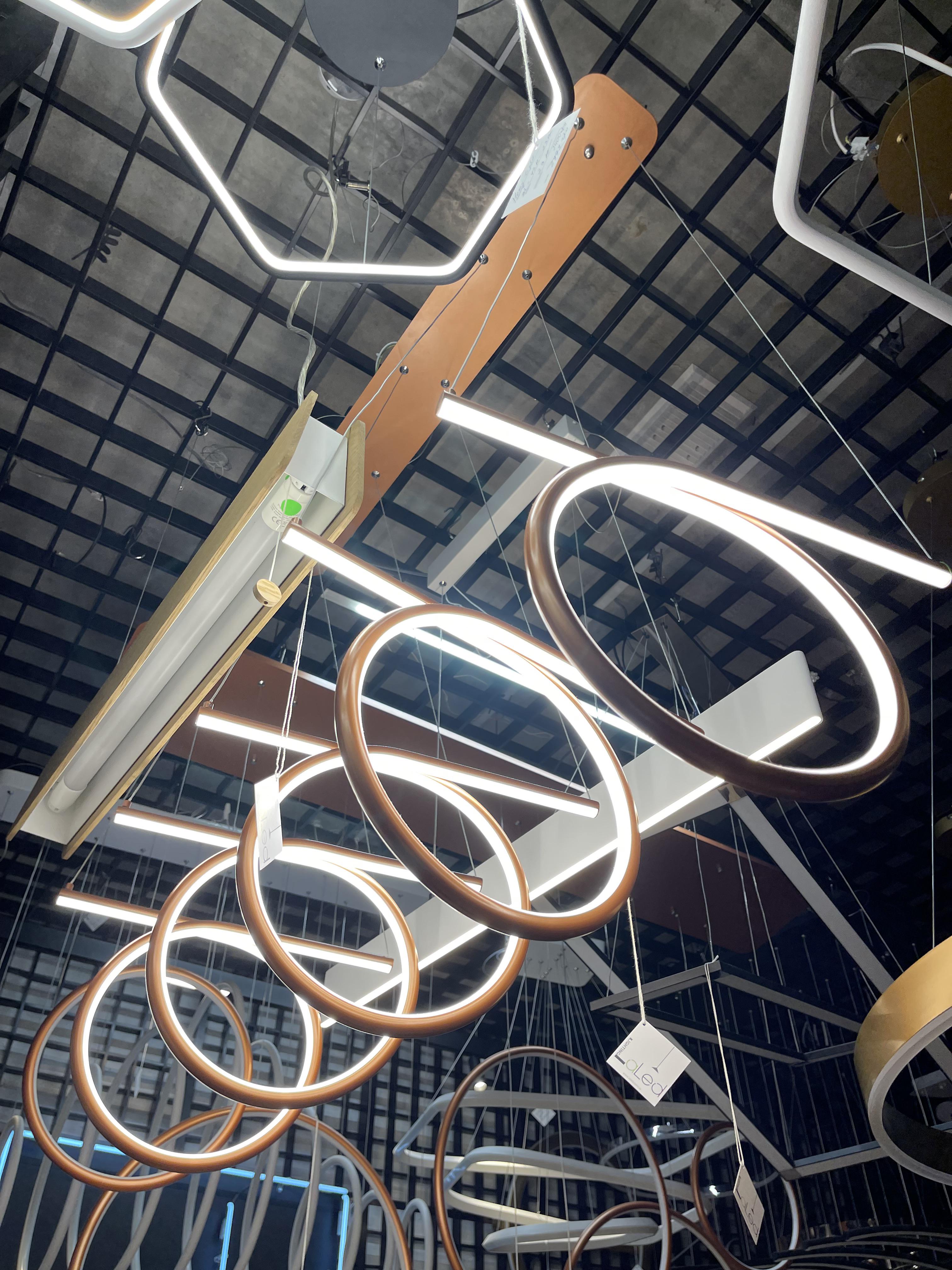 Люстра світлодіодна Honey Light 9D-093R-108BRZ - фото 3 Люстра світлодіодна Honey Light 9D-093R-108BRZ - фото 3