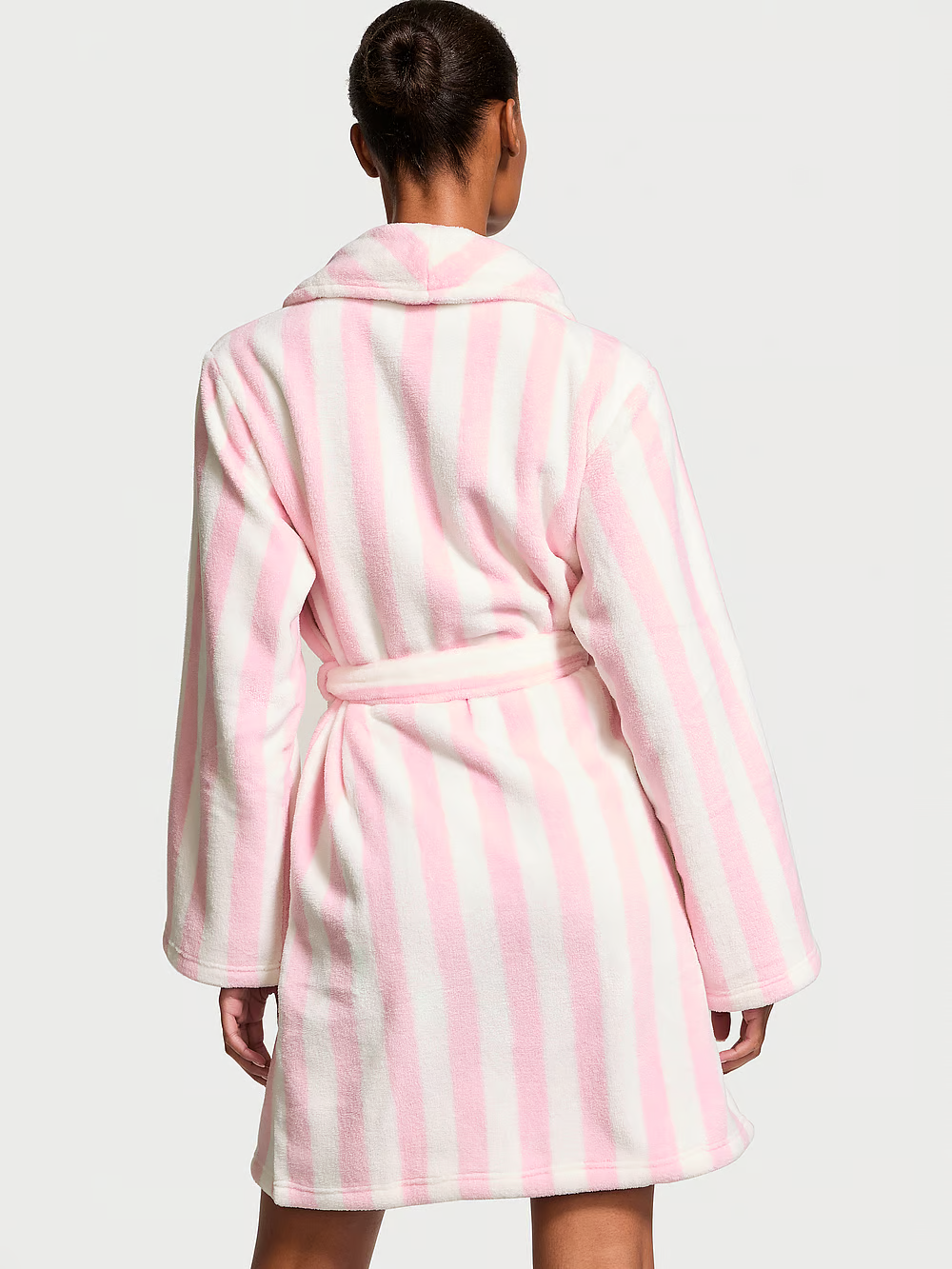 Халат жіночий Victoria's Secret Short Cozy Robe плюшевий в смужку XS/S Білий/Рожевий (21379473) - фото 2