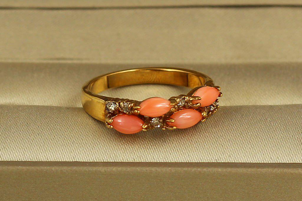 Кольцо пунктир коралл р. 19 Золотистый (28957082)