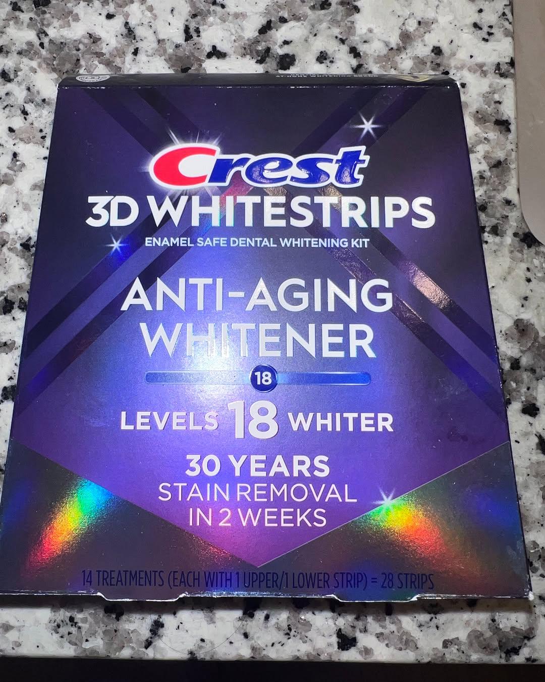 Отбеливающие полоски для зубов Crest 3D Whitestrips Anti-Aging Whitener 14 уп./28 полосок - фото 7