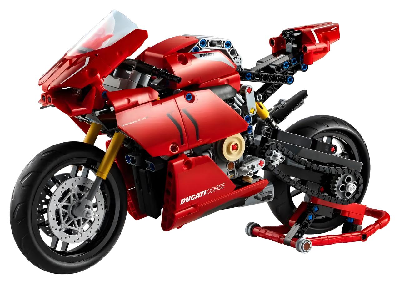 Конструктор Technic Ducati Panigale V4 R 646 деталей (10272)