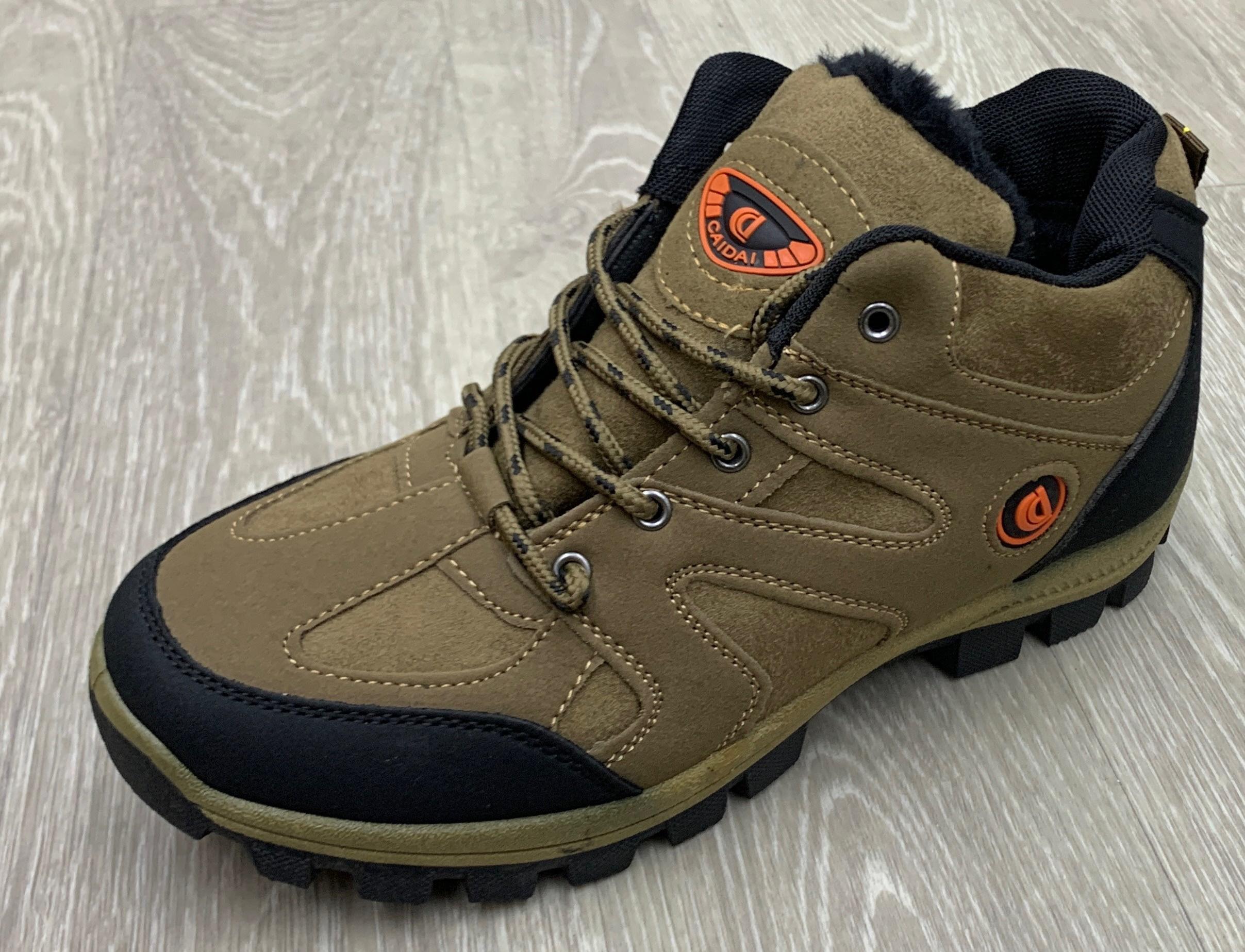 Кросівки чоловічі зимові 3504 на шнурках р. 44 Коричневий