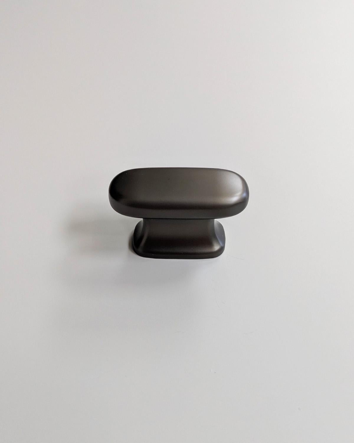 Мебельная ручка Cebi Luna Graphite Dot (GO33CLGD91)