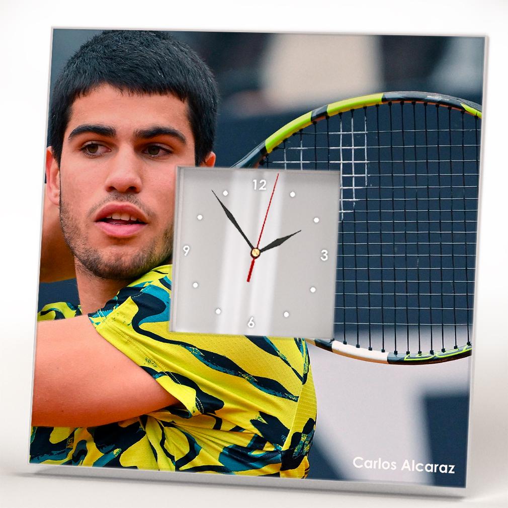Часы Теннисист Карлос Алькарас 260x260 мм (C04624)