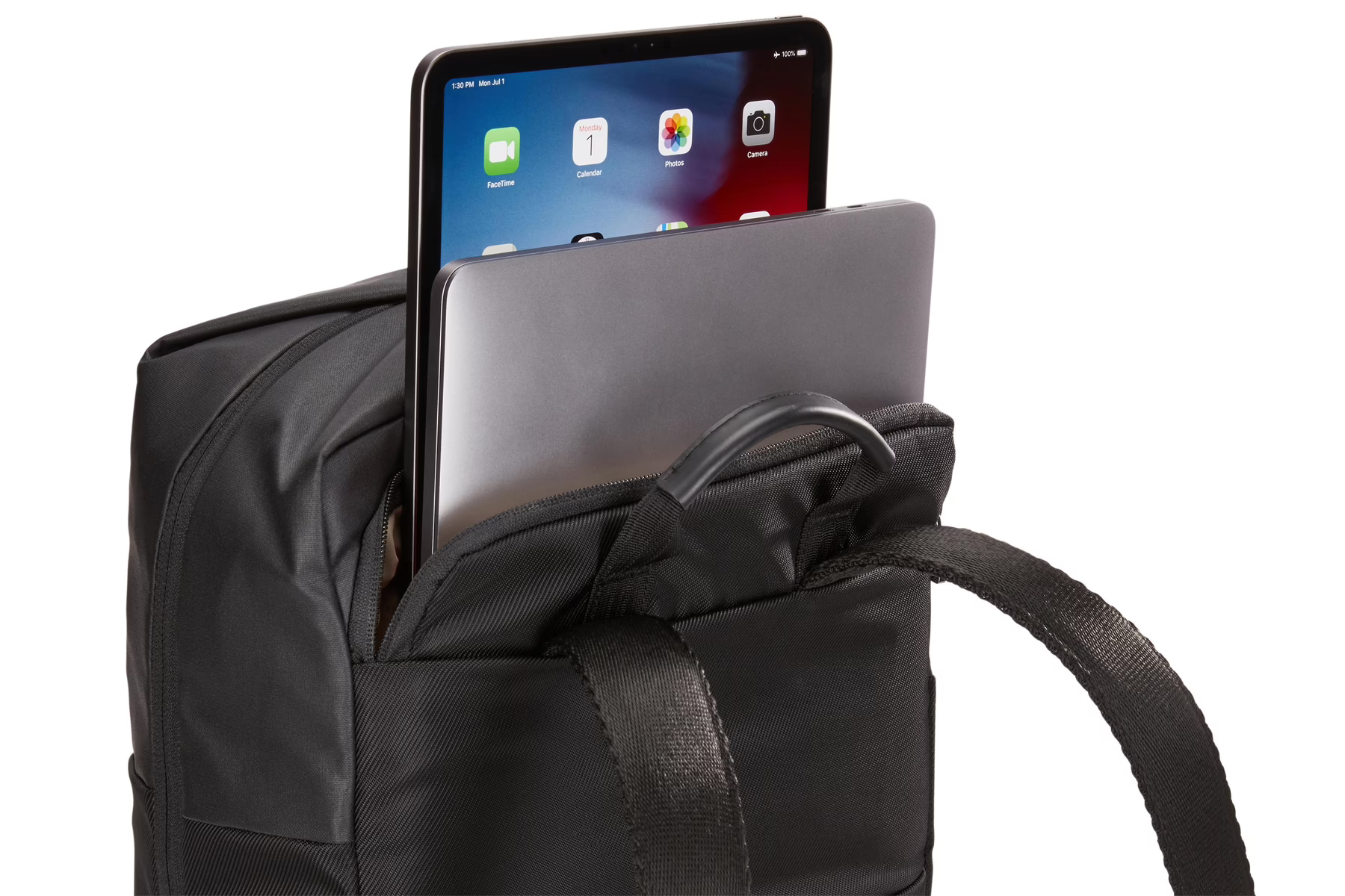 Рюкзак Thule Spira Backpack Black (66879) - фото 4 Рюкзак Thule Spira Backpack Black (66879) - фото 4