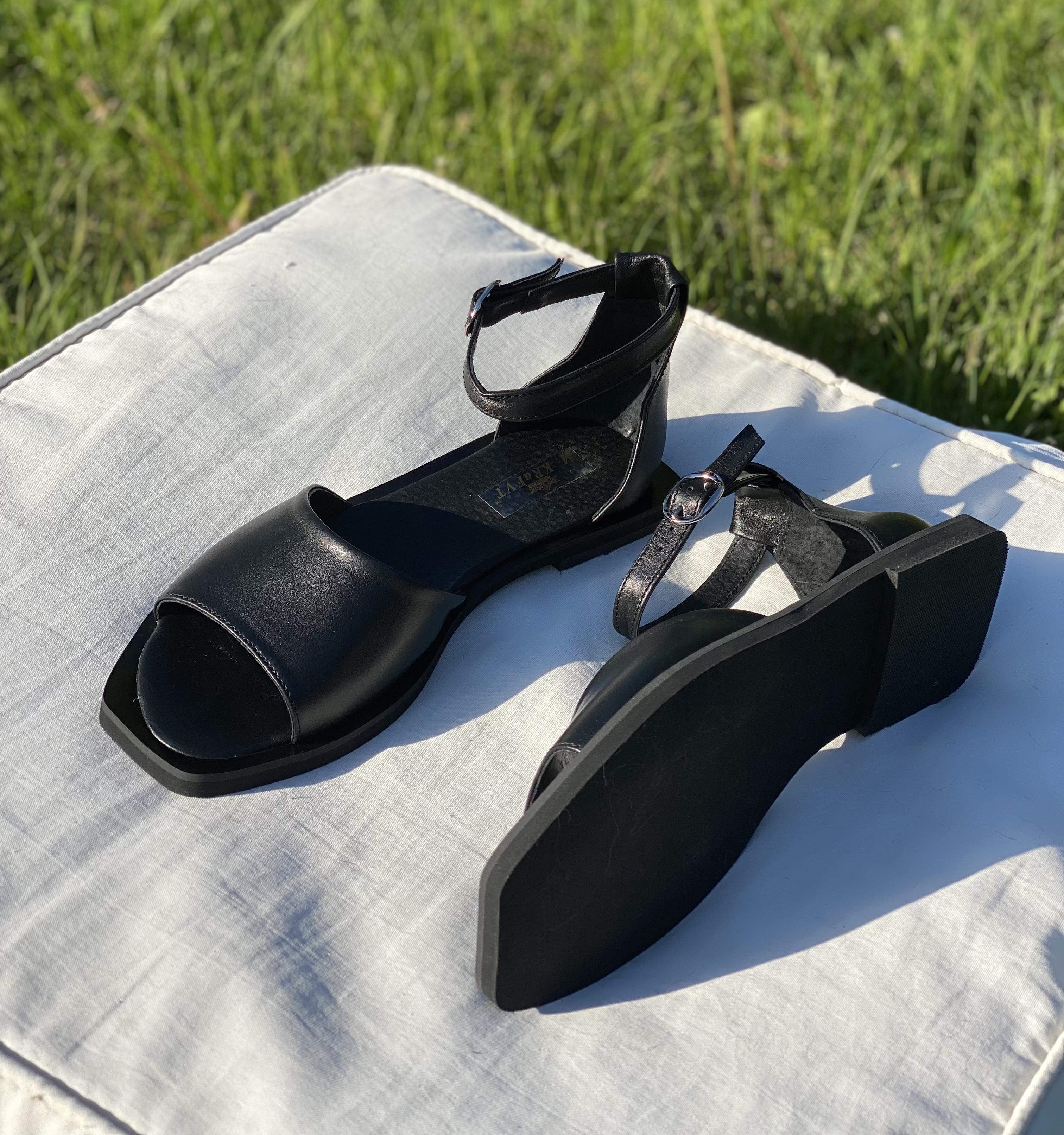 Босоножки женские M.KraFVT 0540 кожаные на низком каблуке р. 41 Черный (1386-41) - фото 5 Босоножки женские M.KraFVT 0540 кожаные на низком каблуке р. 41 Черный (1386-41) - фото 5