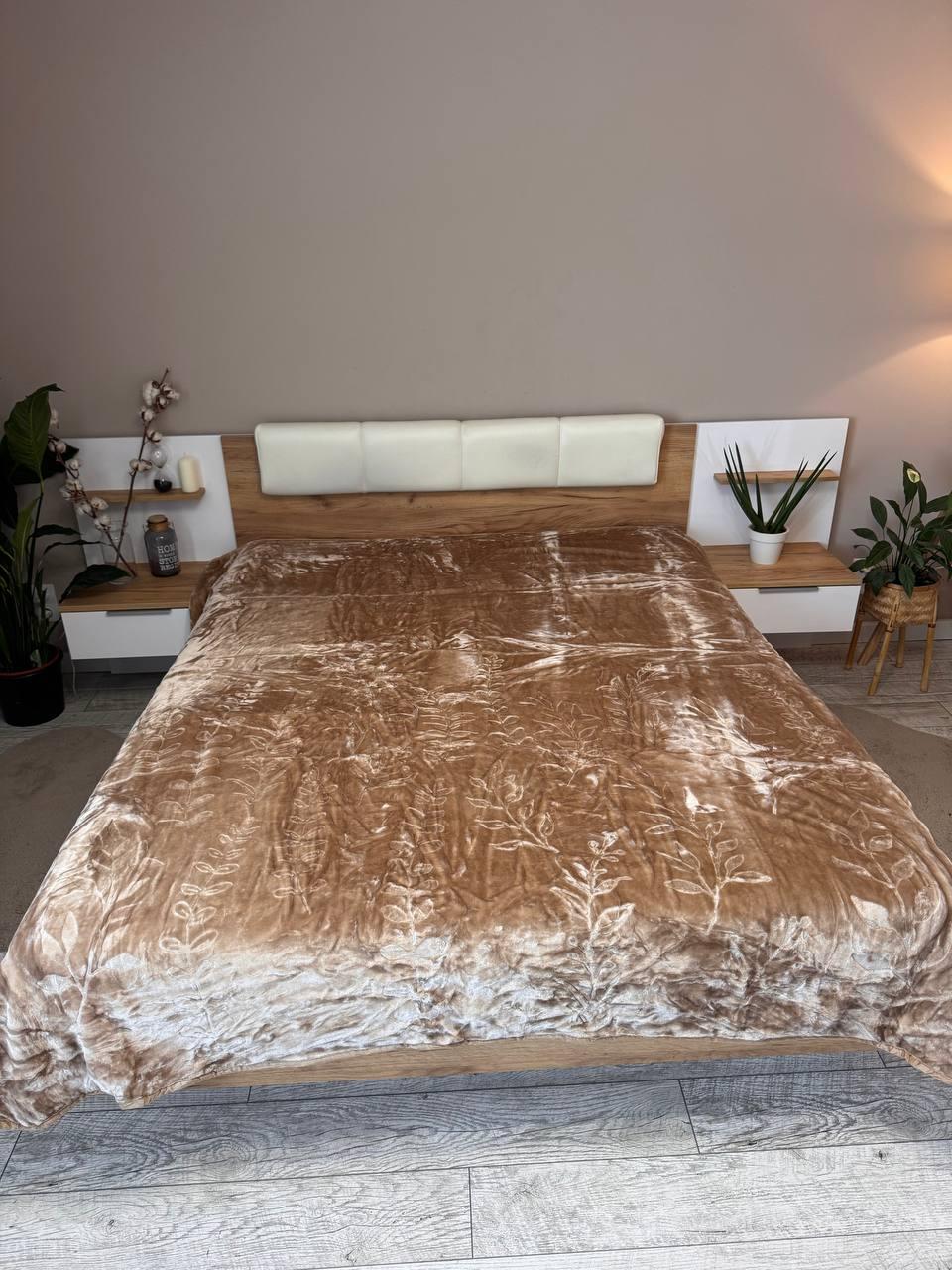 Плед велюровий євро 200х230 см Коричневий (П4К-al-hutr25-002) Плед велюровий євро 200х230 см Коричневий (П4К-al-hutr25-002)