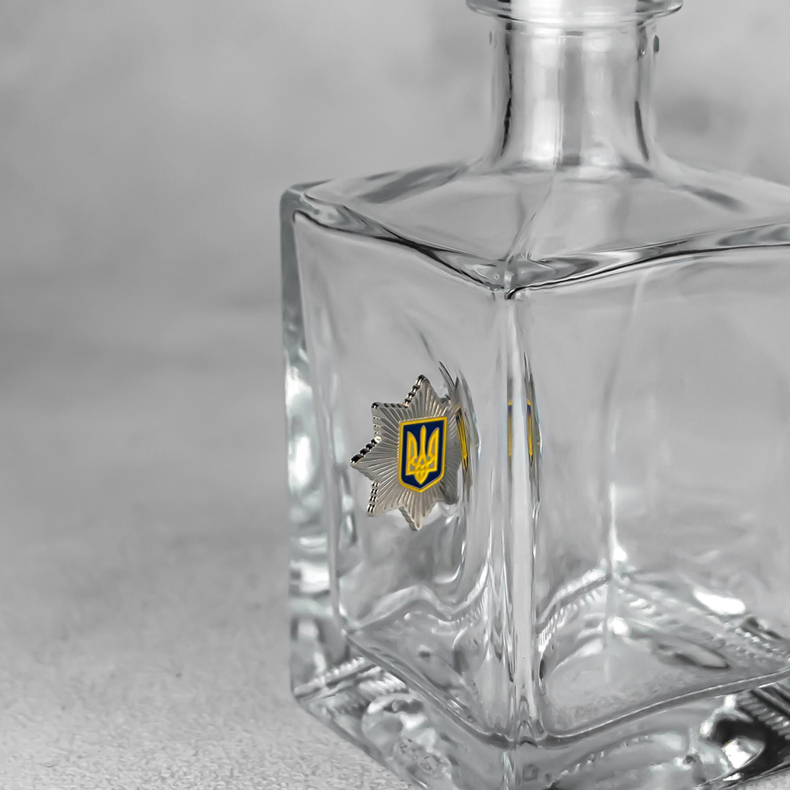 Графин VSKLO Поліція (25154855) - фото 2 Графин VSKLO Поліція (25154855) - фото 2