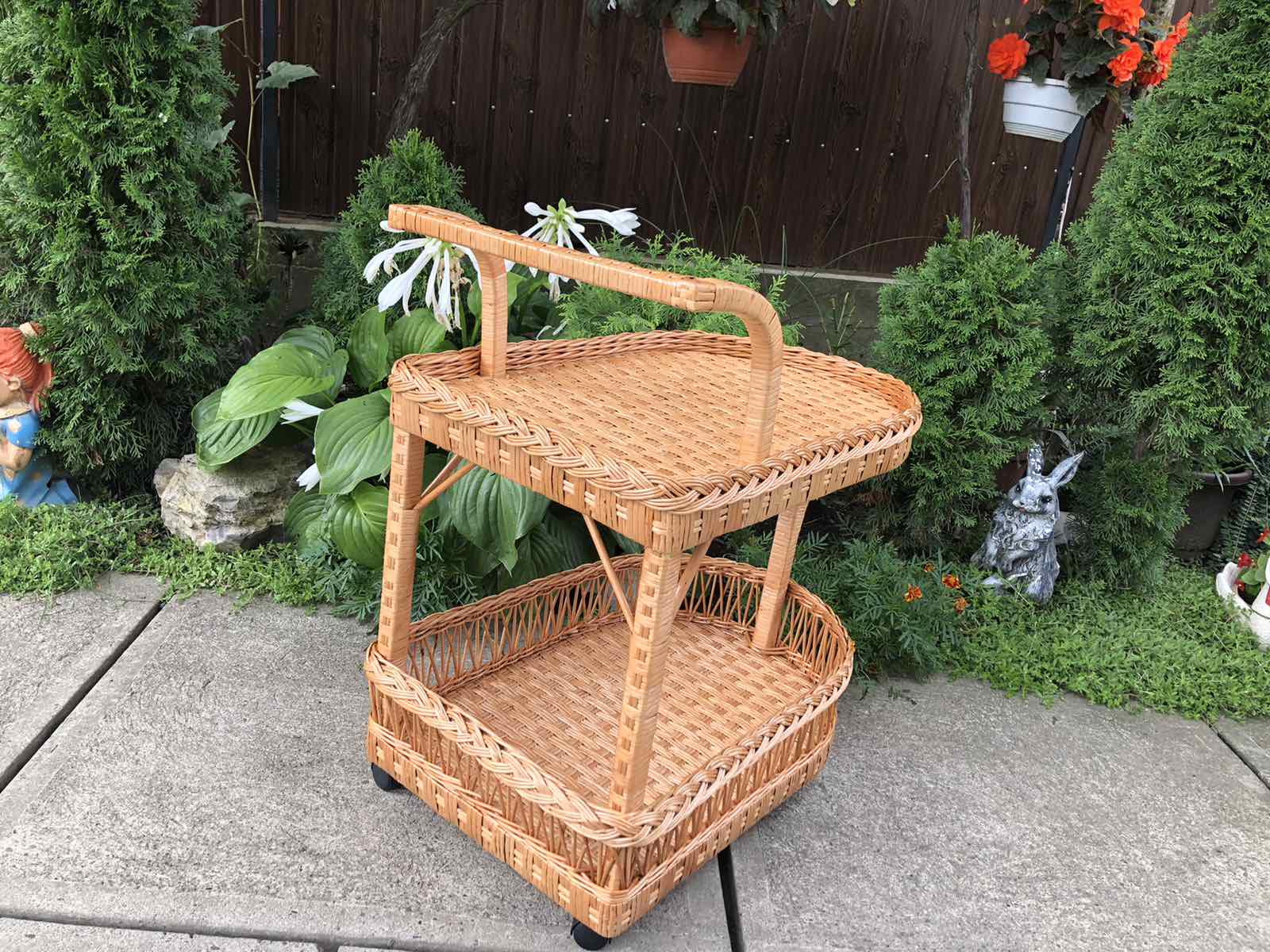 Стіл барний з лози на колесах 63х48х60 см Бежевий - фото 3 Стіл барний з лози на колесах 63х48х60 см Бежевий - фото 3