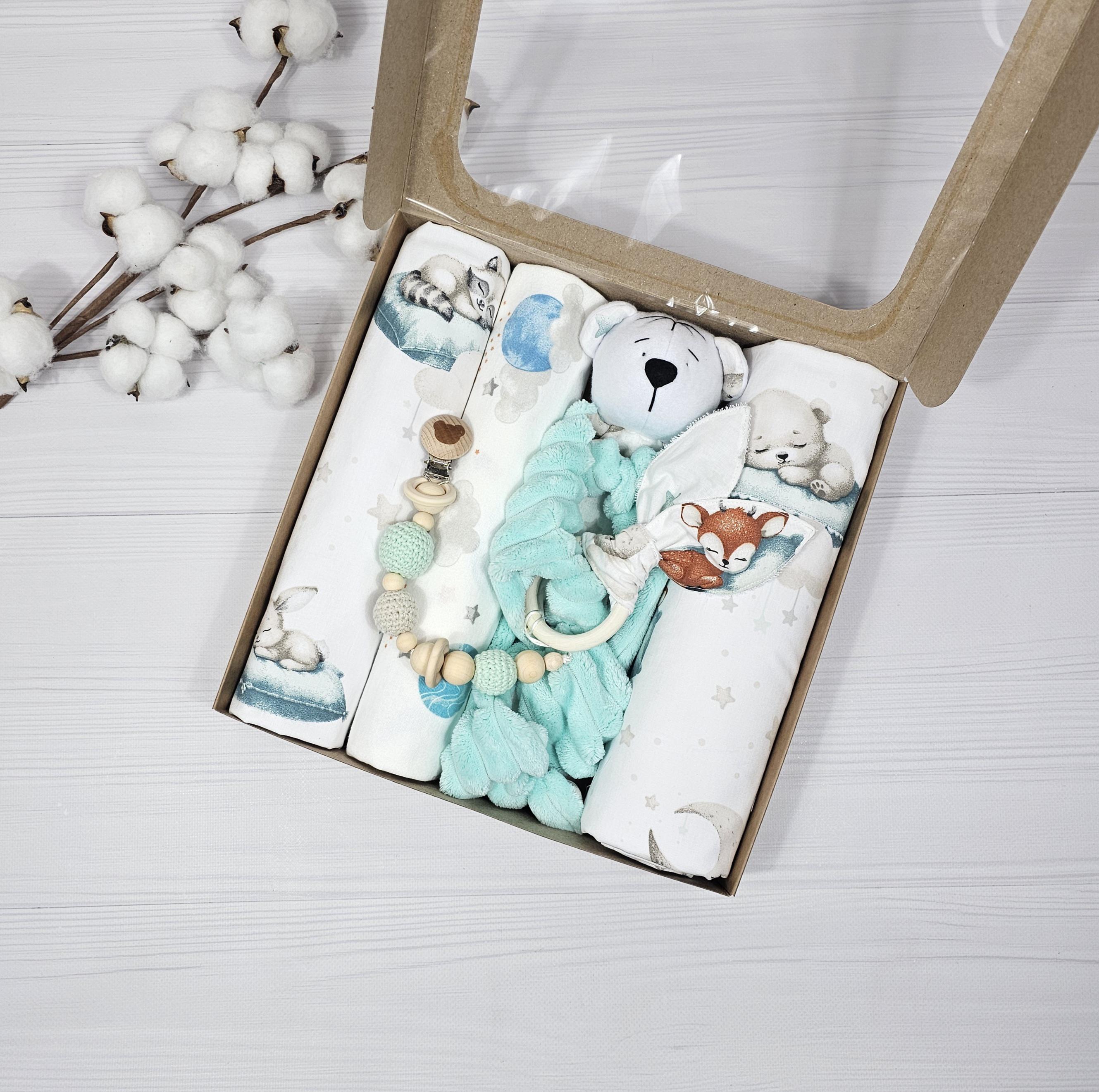 Набор для новорожденного a.l.babybox Ласковые сны пеленки 3 шт. и комфортер (30807250)