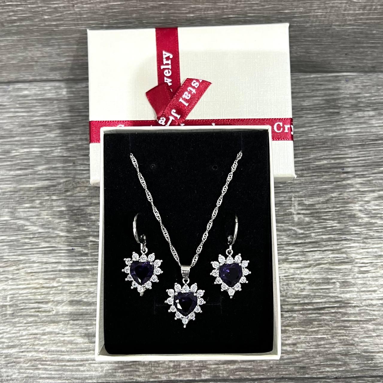 Набір прикрас Xuping Jewelry сережки і кольє сердечка аметист у сріблі з фіолетовими цирконами в оправі ювелірний сплав в коробочці (82944480)
