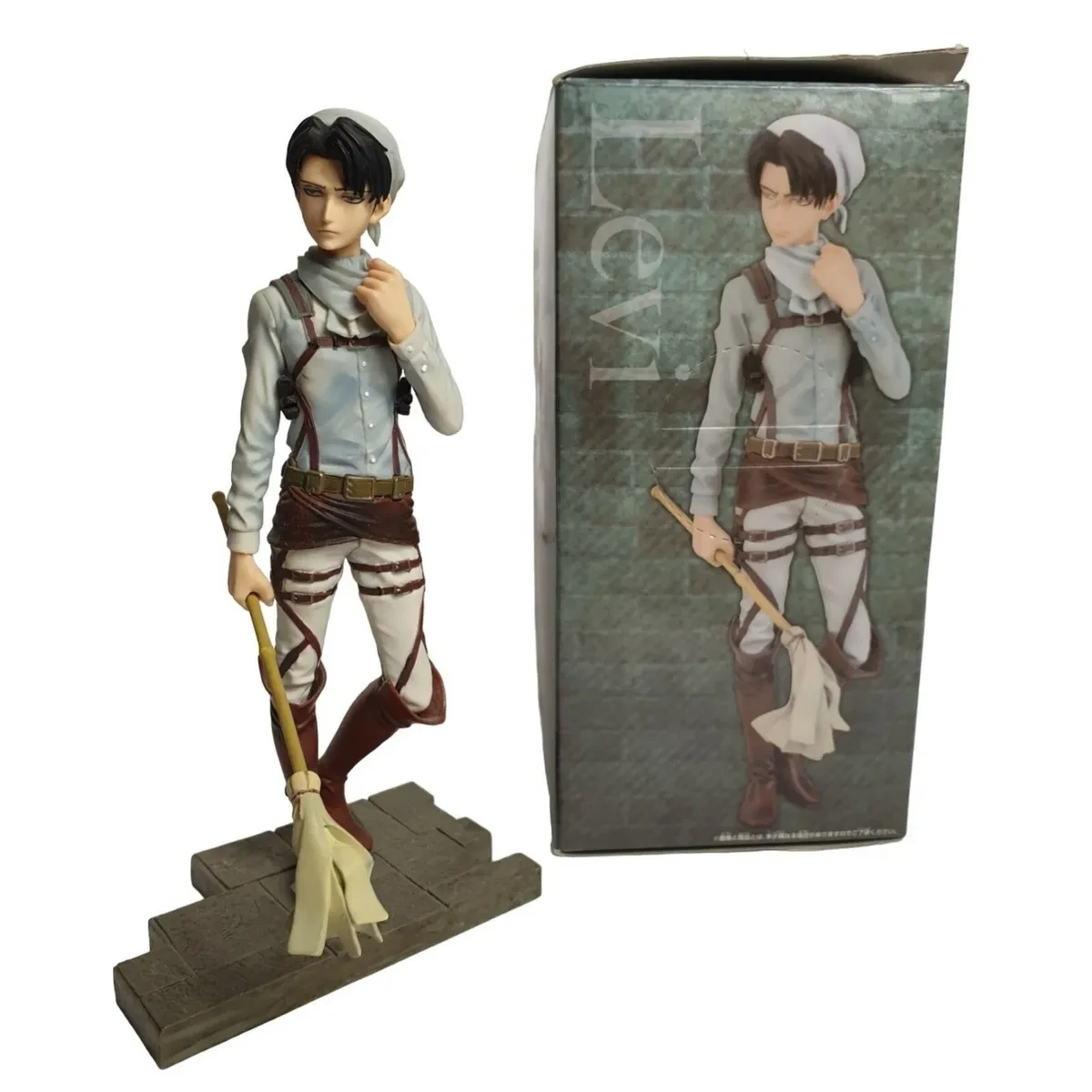 Фигурка для геймеров Banpresto Attack on Titan Cleaning Levi Ackerman 16 см (B AT CLA)