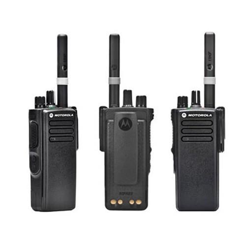 Комплект раций Motorola DP4400e VHF AES-256 шифрование 2 шт. - фото 2