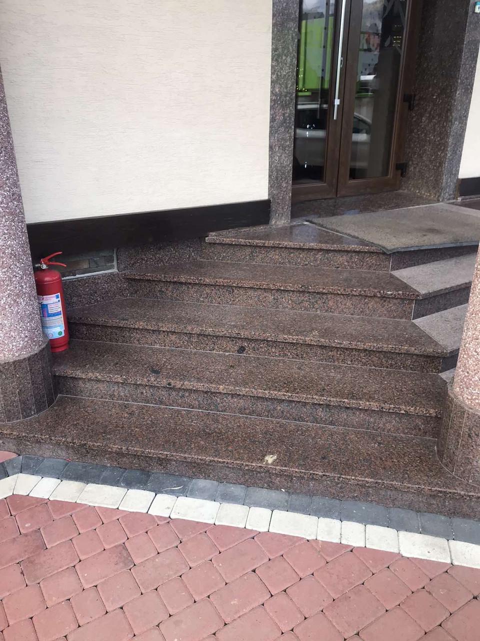 Сходи цілісні з граніту 1000х330х30 мм (25887459) - фото 7 Сходи цілісні з граніту 1000х330х30 мм (25887459) - фото 7