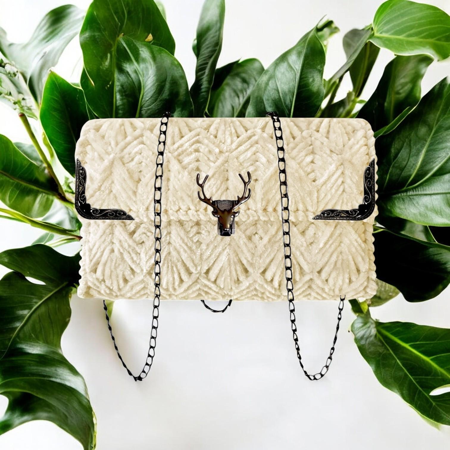 Набор для создания сумки из пластиковой канвы Черный олень Бежевый (8093-40) - фото 6