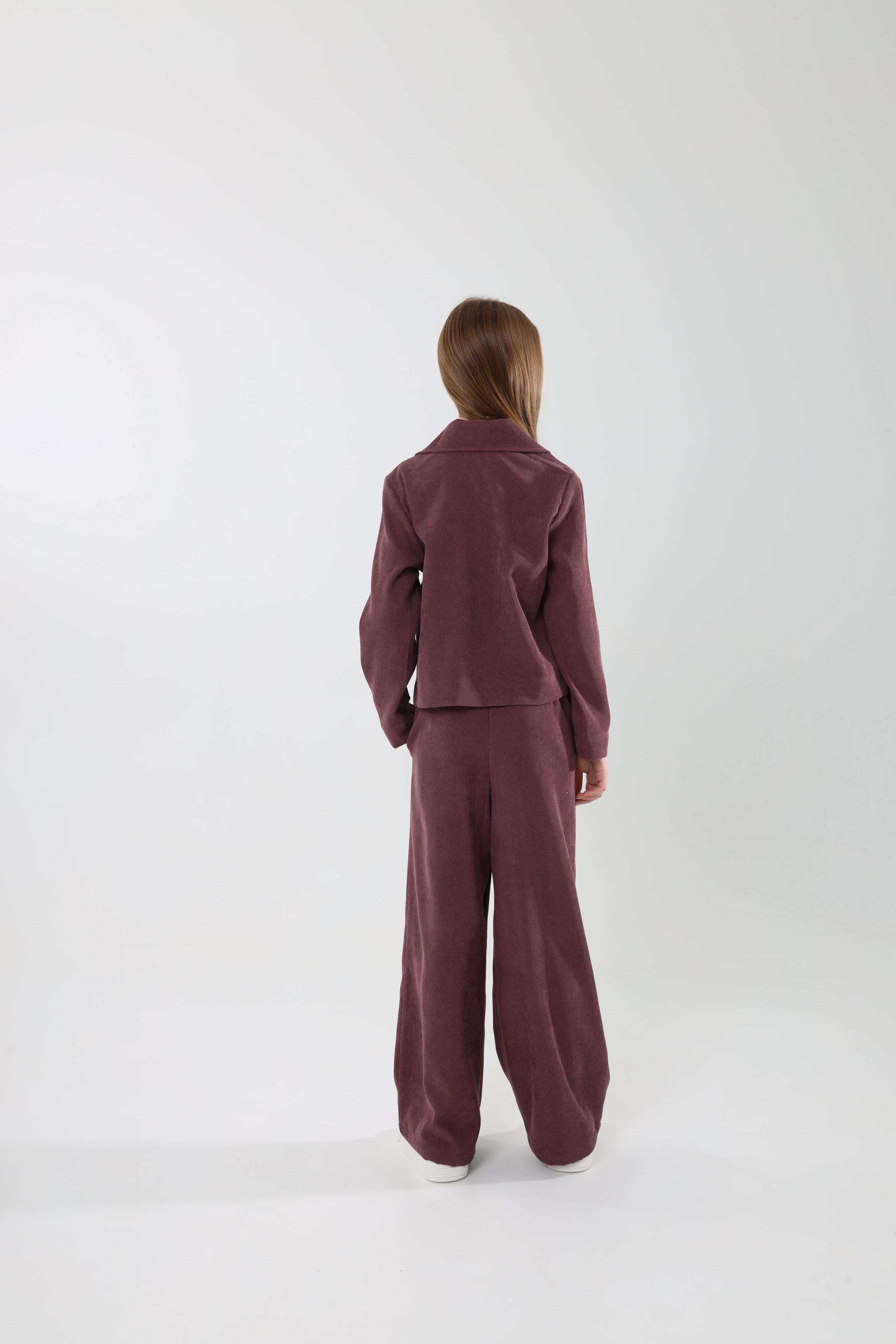 Костюм для девочки NEWGEN Клер 140 см Коричневый (25165517) - фото 4 Костюм для девочки NEWGEN Клер 140 см Коричневый (25165517) - фото 4