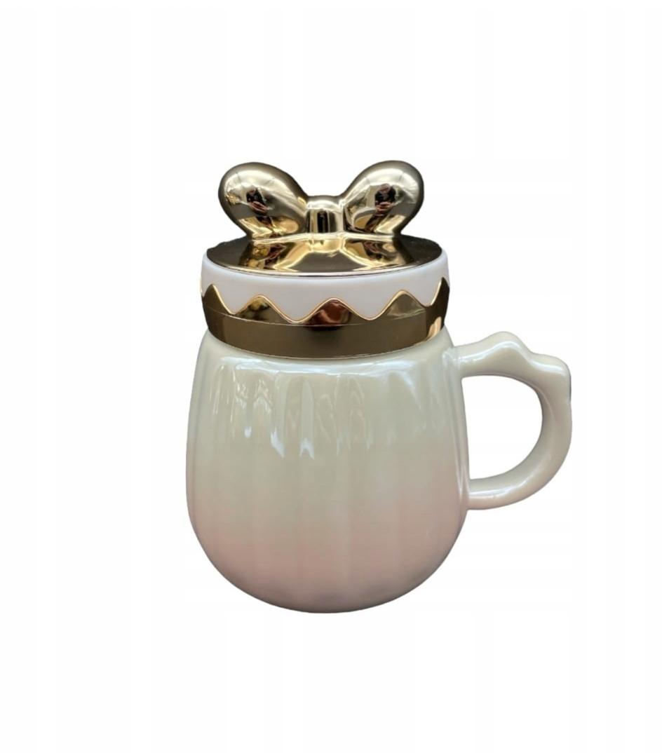 Чашка Lirmatur Бантик кераміка з кришкою 400 мл Рожевий (15414114) - фото 1