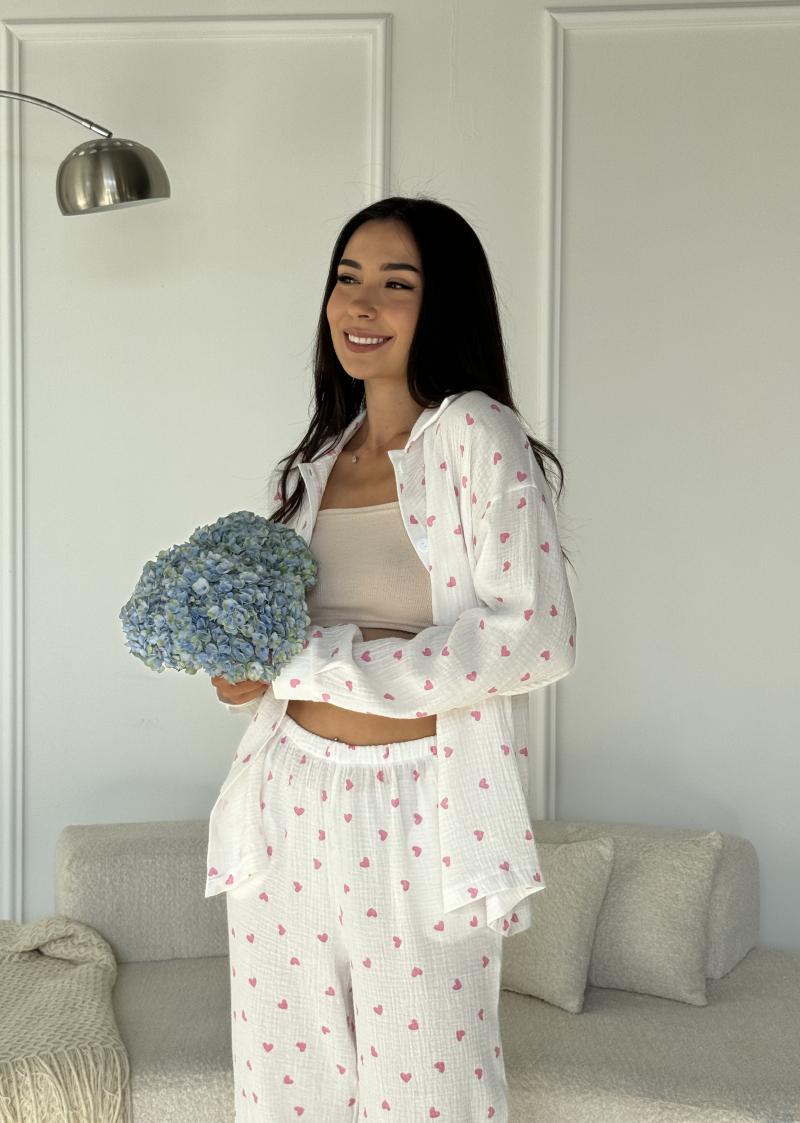 Піжама жіноча з мусліну M Рожеве сердечко велике (MR26227770) - фото 1 Піжама жіноча з мусліну M Рожеве сердечко велике (MR26227770) - фото 1