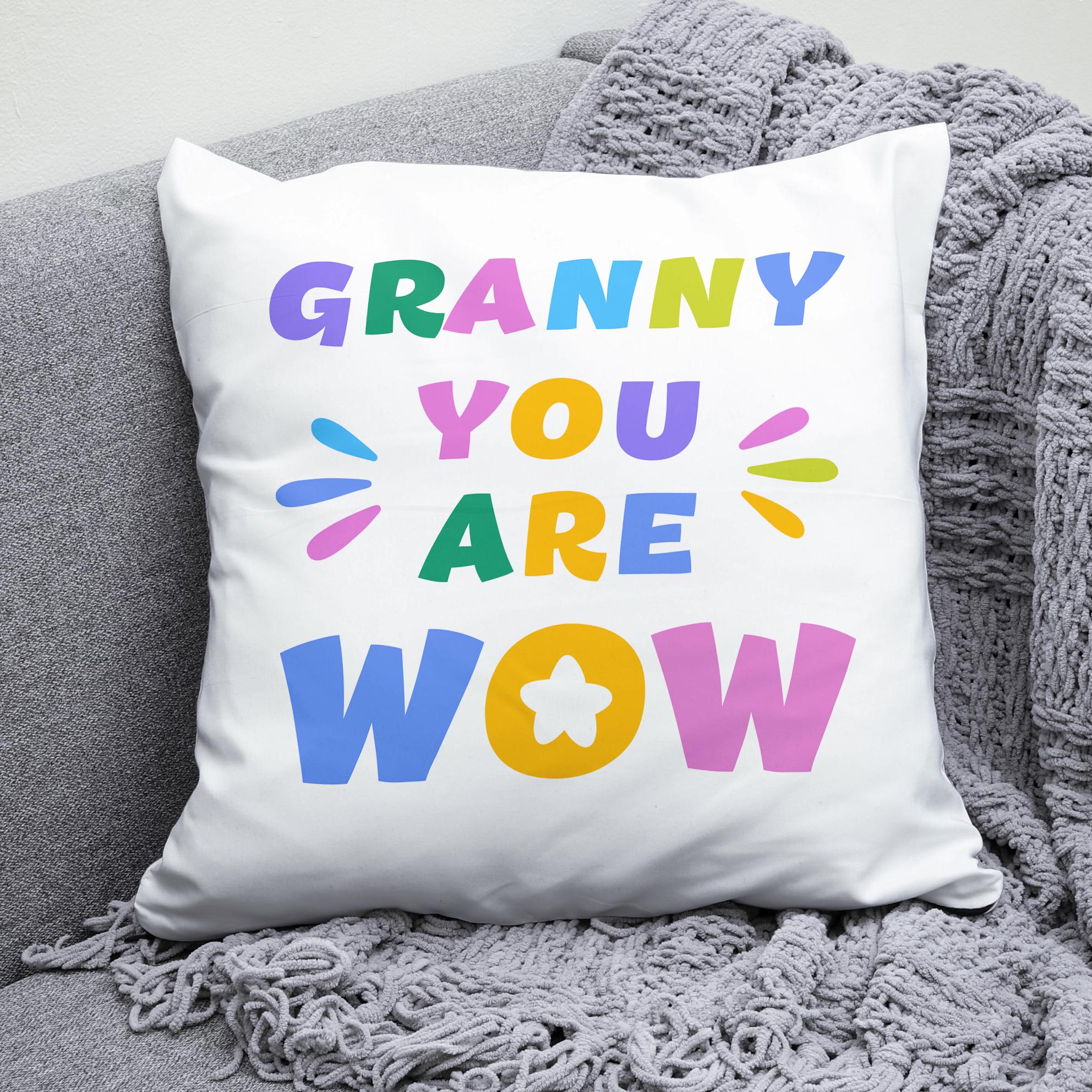 Плюшевая подушка квадрат с принтом "Granny you are wow"