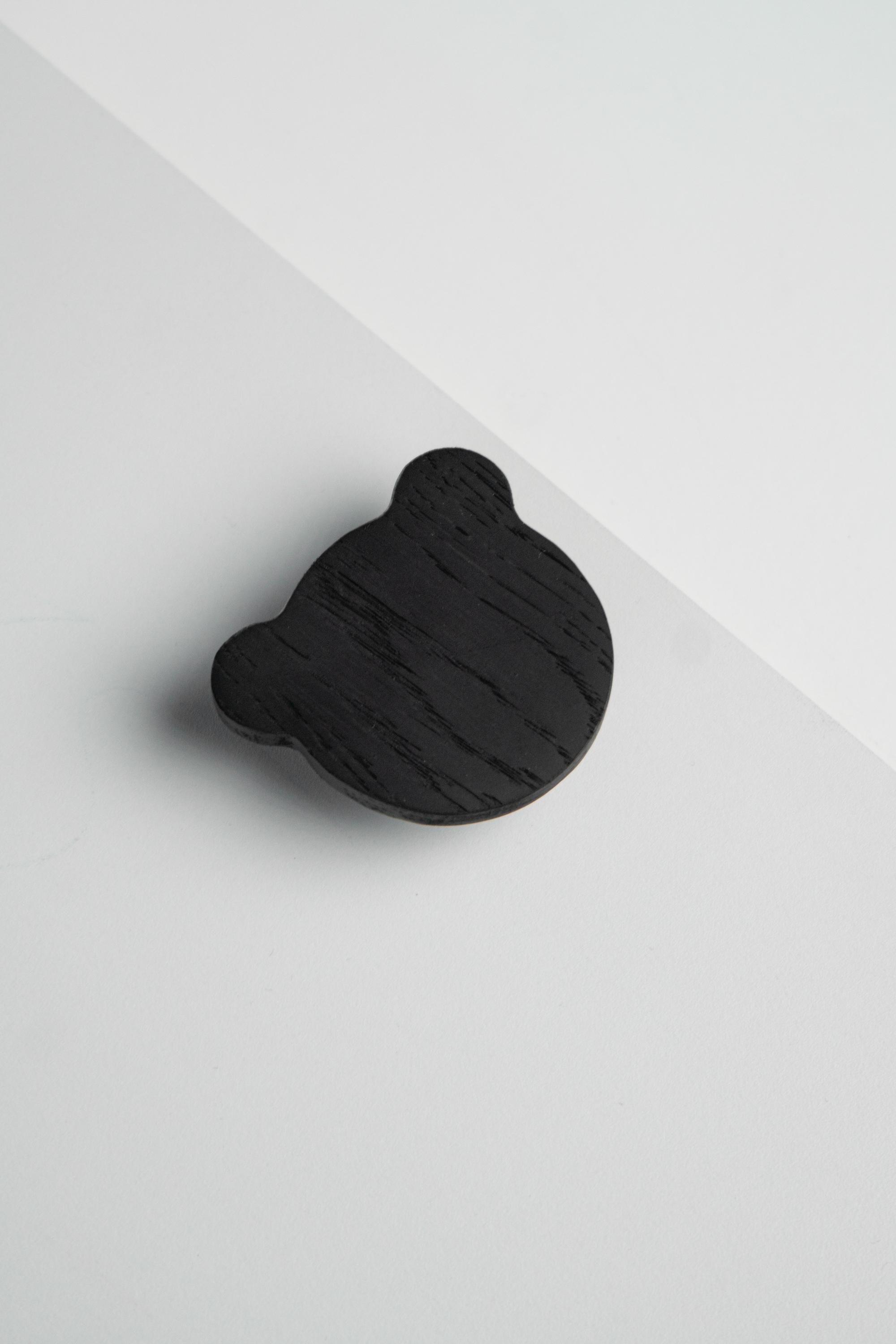 Меблева ручка Bear із дерева 66 мм Black - фото 3 Меблева ручка Bear із дерева 66 мм Black - фото 3