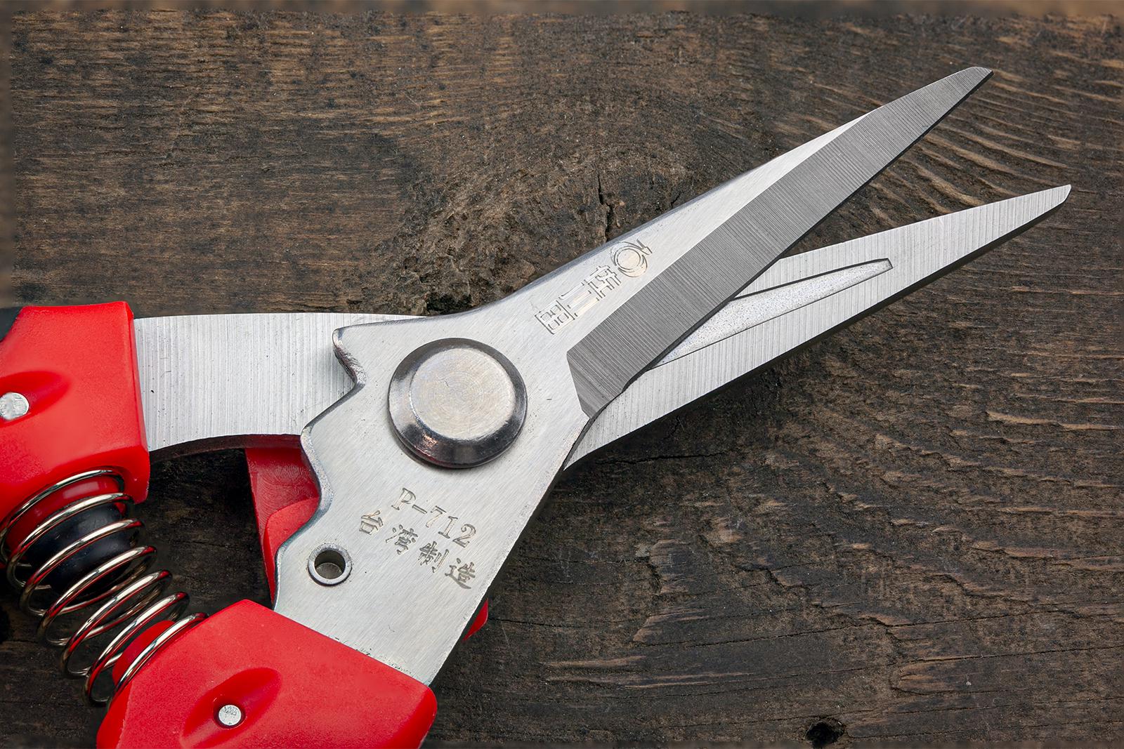 Секатор-ножиці садові Sagawata з нержавіючої сталі 200 мм (P-712) - фото 9 Секатор-ножиці садові Sagawata з нержавіючої сталі 200 мм (P-712) - фото 9