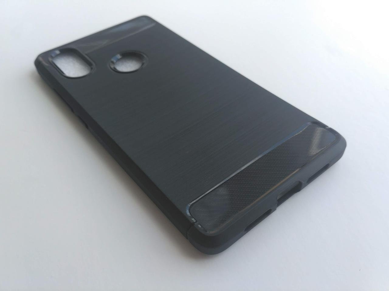 Силиконовый чехол Carbon Xiaomi MI 8 SE Черный - фото 3 Силиконовый чехол Carbon Xiaomi MI 8 SE Черный - фото 3