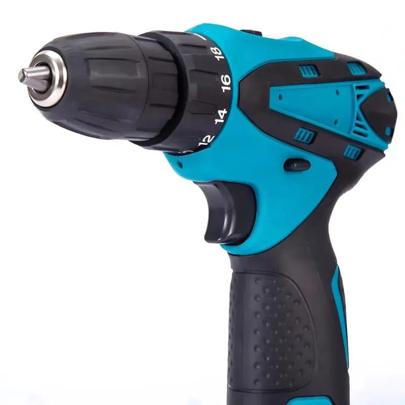 Шуроповерт акумуляторний з набором насадок в кейсі DF330DWE (29544184)