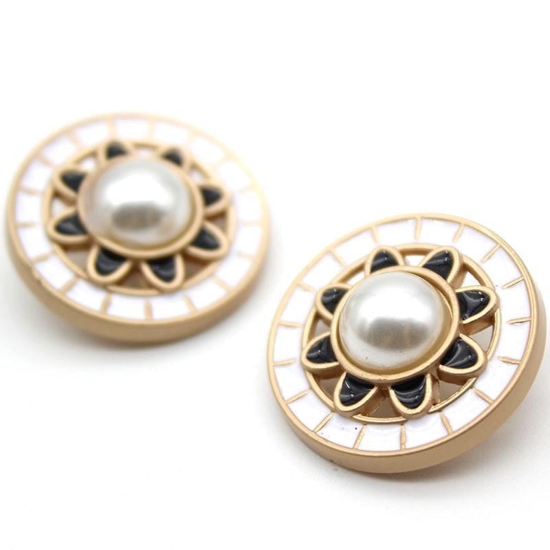 Пуговица Vintage pearl LuxFabric на ножке металл/эмаль 18 мм 1 шт. Белый (ПВ0118в02)