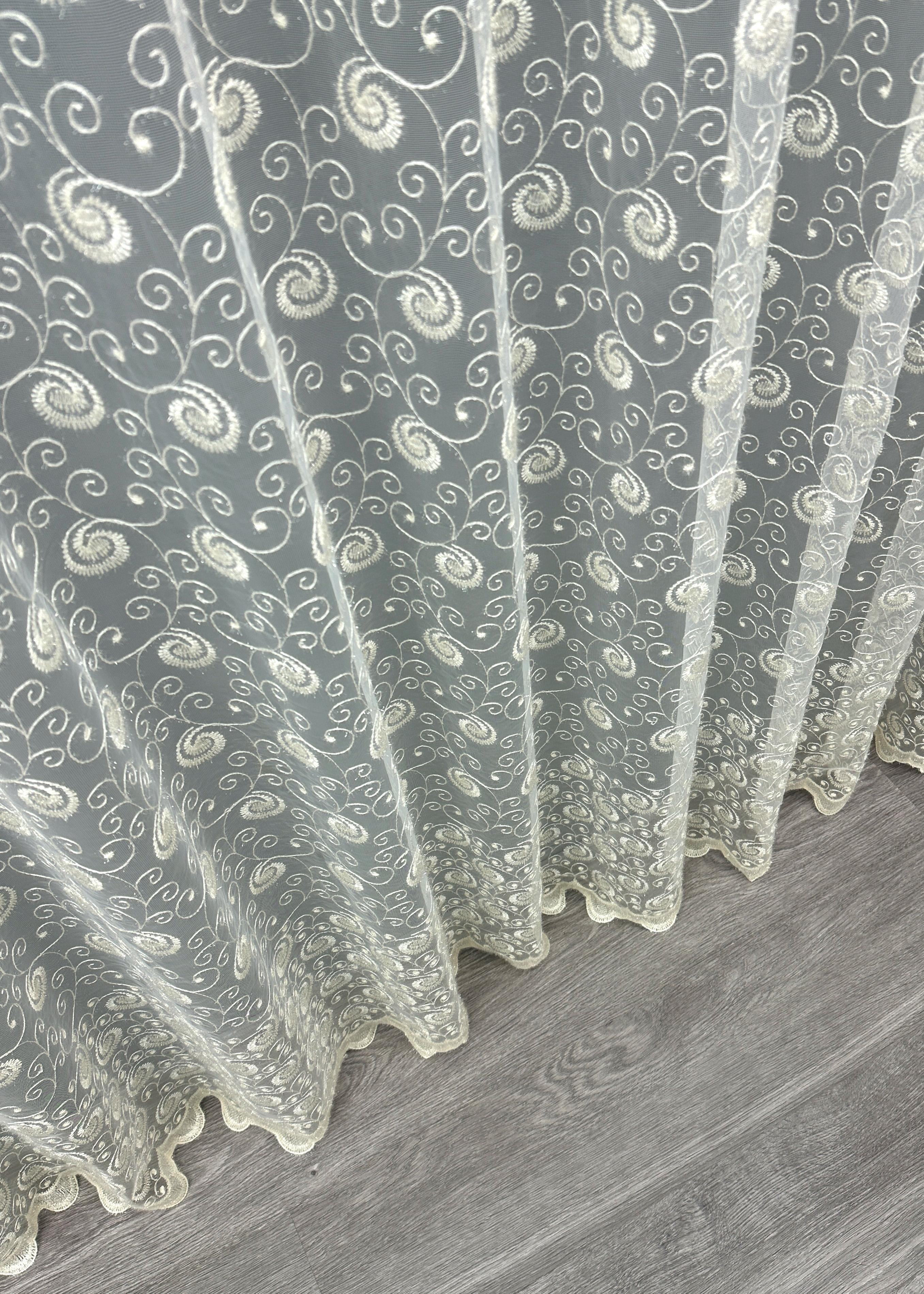 Тюль VR-Textil 1685т Органза с вышивкой и люрексом 300х270 см Молочный (42-0728) - фото 9 Тюль VR-Textil 1685т Органза с вышивкой и люрексом 300х270 см Молочный (42-0728) - фото 9