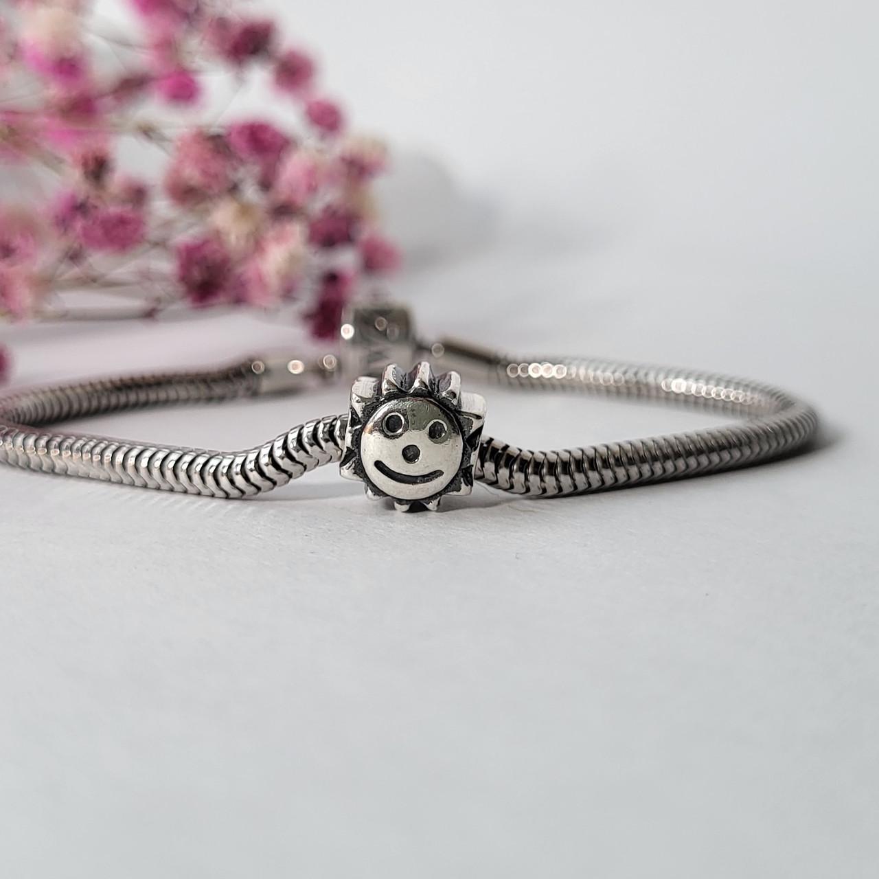 Шарм без камней Улыбка Божья коровка серебро 925 пробы 2,50 г (849ч)