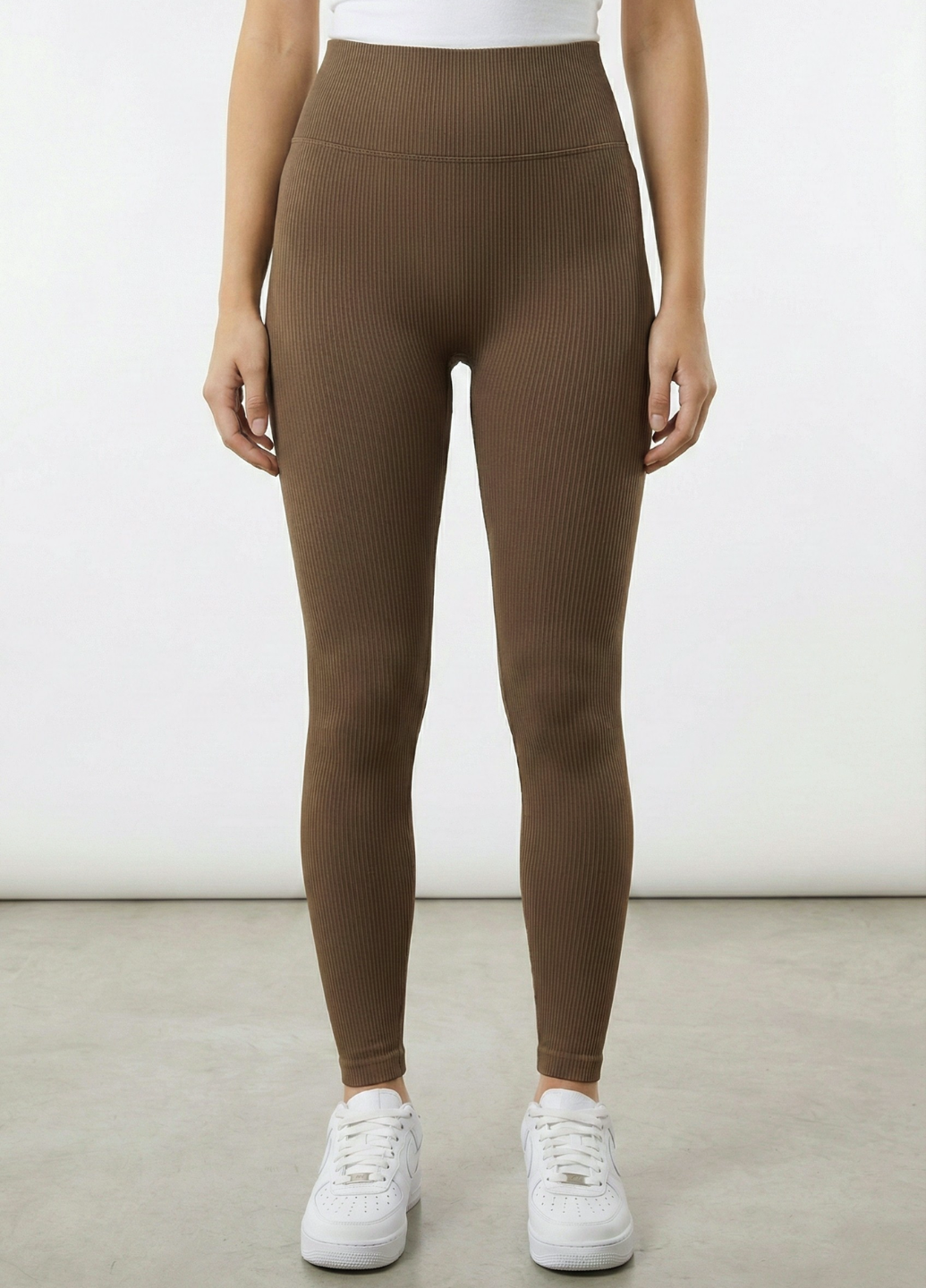 Лосины спортивные женские в рубчик с пуш ап эффектом для фитнеса бесшовные однотонные M Коричневый (70223/M)