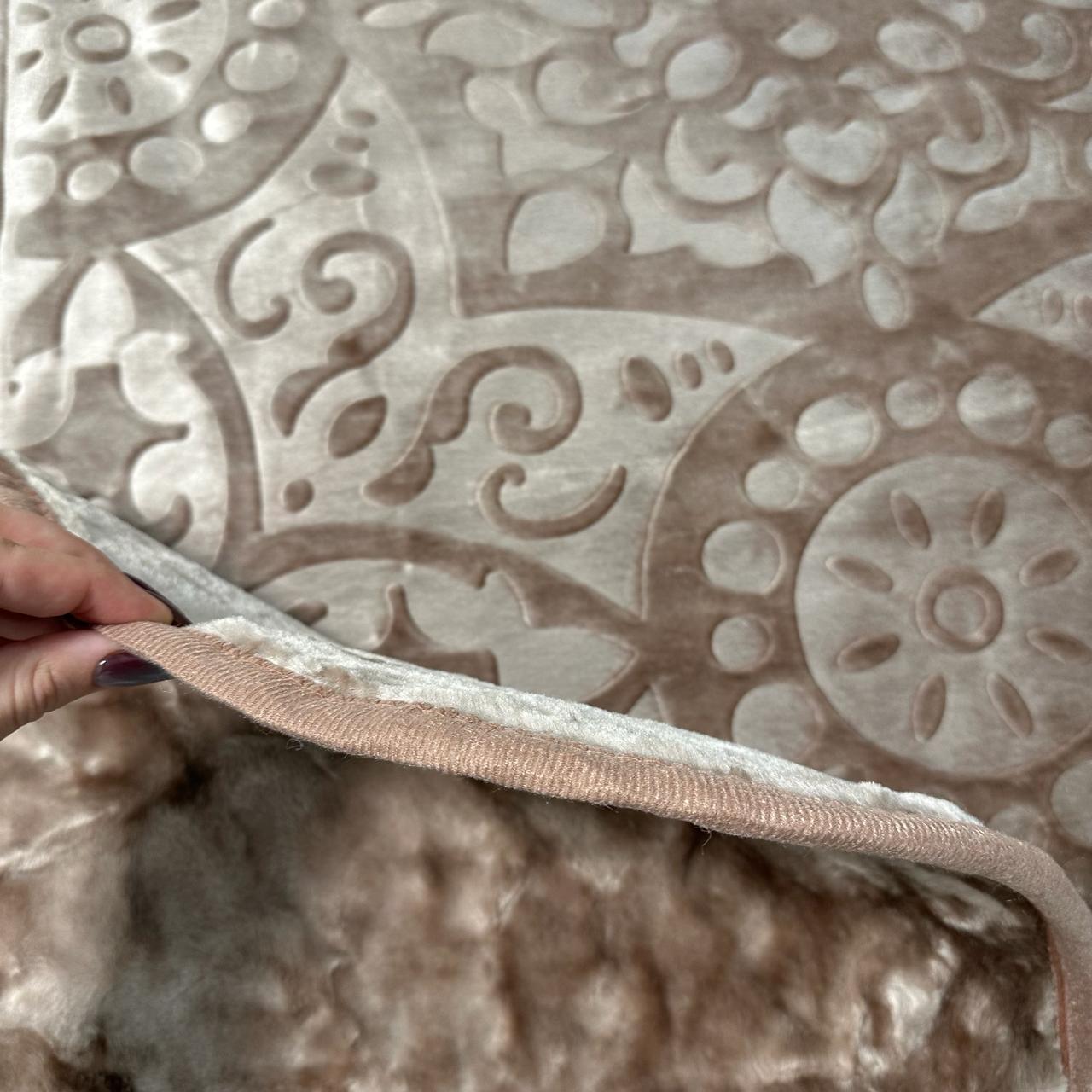 Покривало на ліжко акрилове 200x230 см Кавовий (P-акрил-13) - фото 2 Покривало на ліжко акрилове 200x230 см Кавовий (P-акрил-13) - фото 2