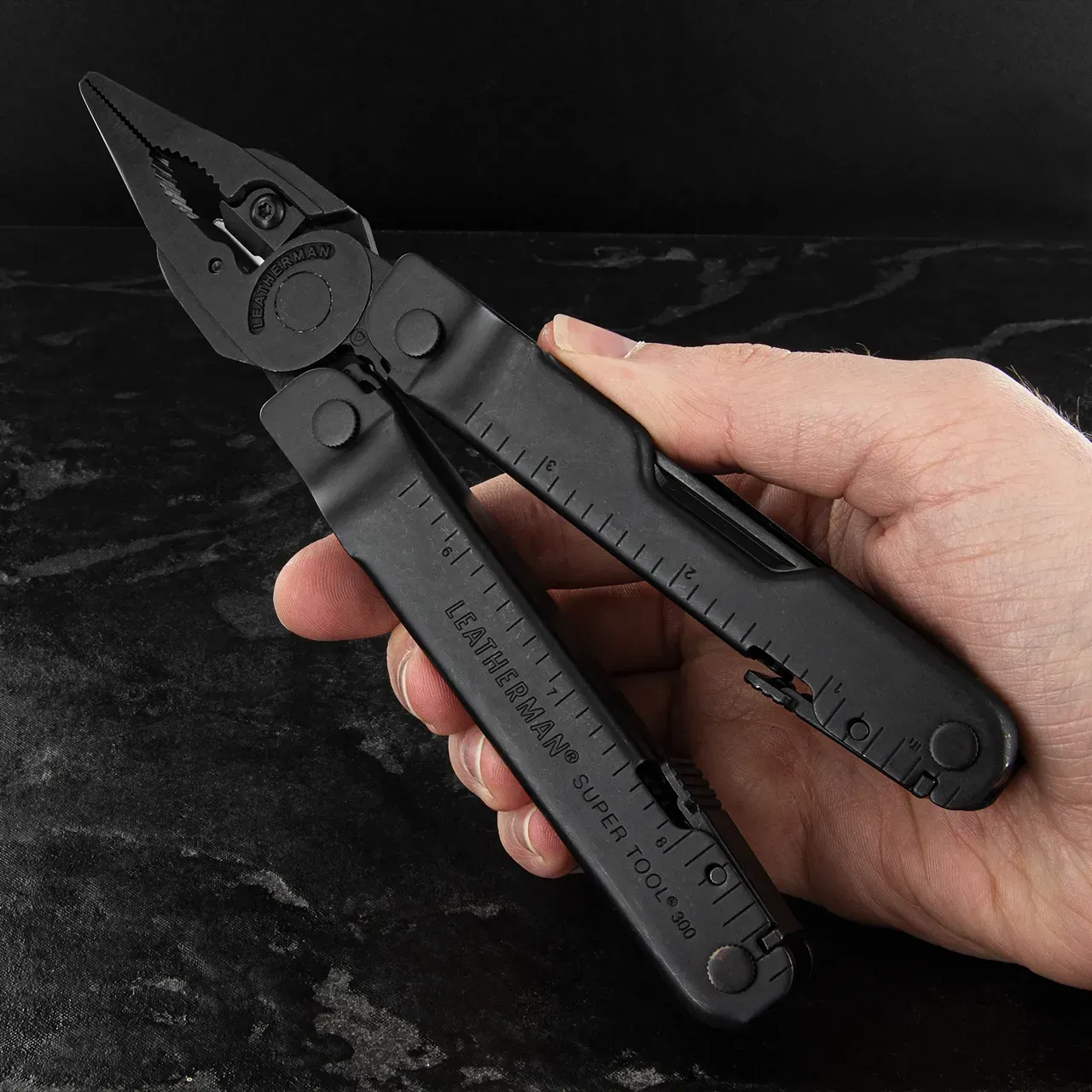Мультитул Leatherman Super Tool 300 19 инструментов с чехлом Molle Black (26252436) - фото 12 Мультитул Leatherman Super Tool 300 19 инструментов с чехлом Molle Black (26252436) - фото 12