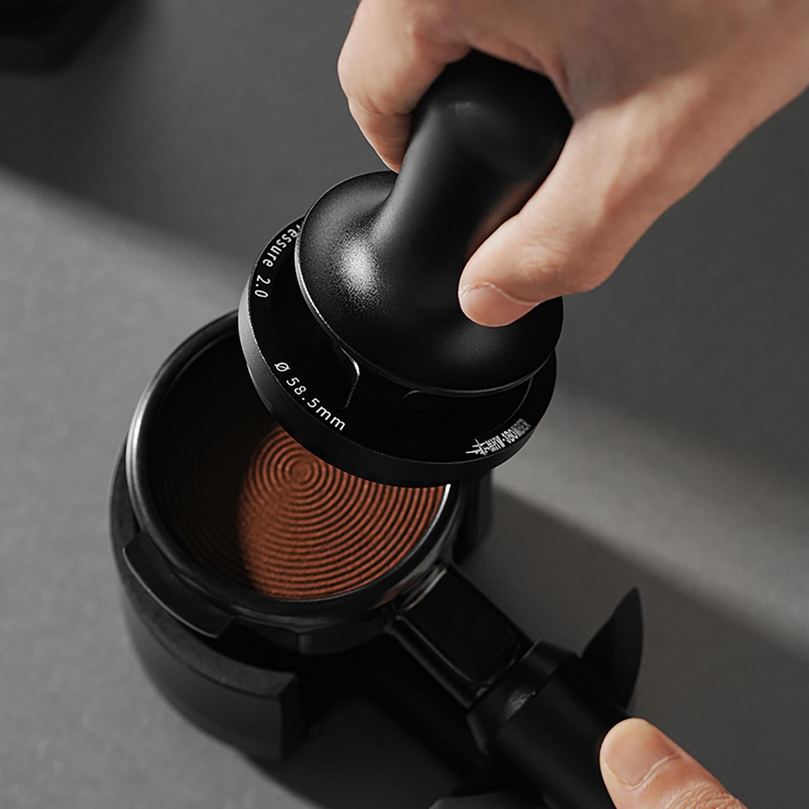 Темпер динамометричний рифлений MHW-3BOMBER Astra Collection Constant Pressure Tamper 53,35 мм (T7017-OS) - фото 4 Темпер динамометричний рифлений MHW-3BOMBER Astra Collection Constant Pressure Tamper 53,35 мм (T7017-OS) - фото 4