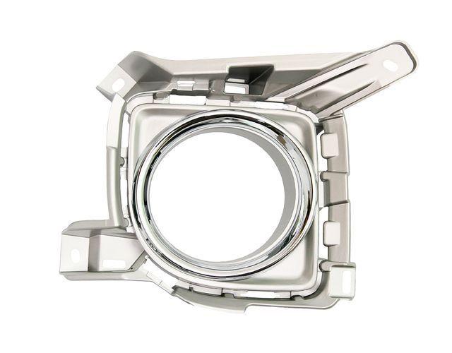 Окуляр противотуманной фары AVTM Toyota Land Cruiser 200 12-15 правый Хром 5203060090 7017996)