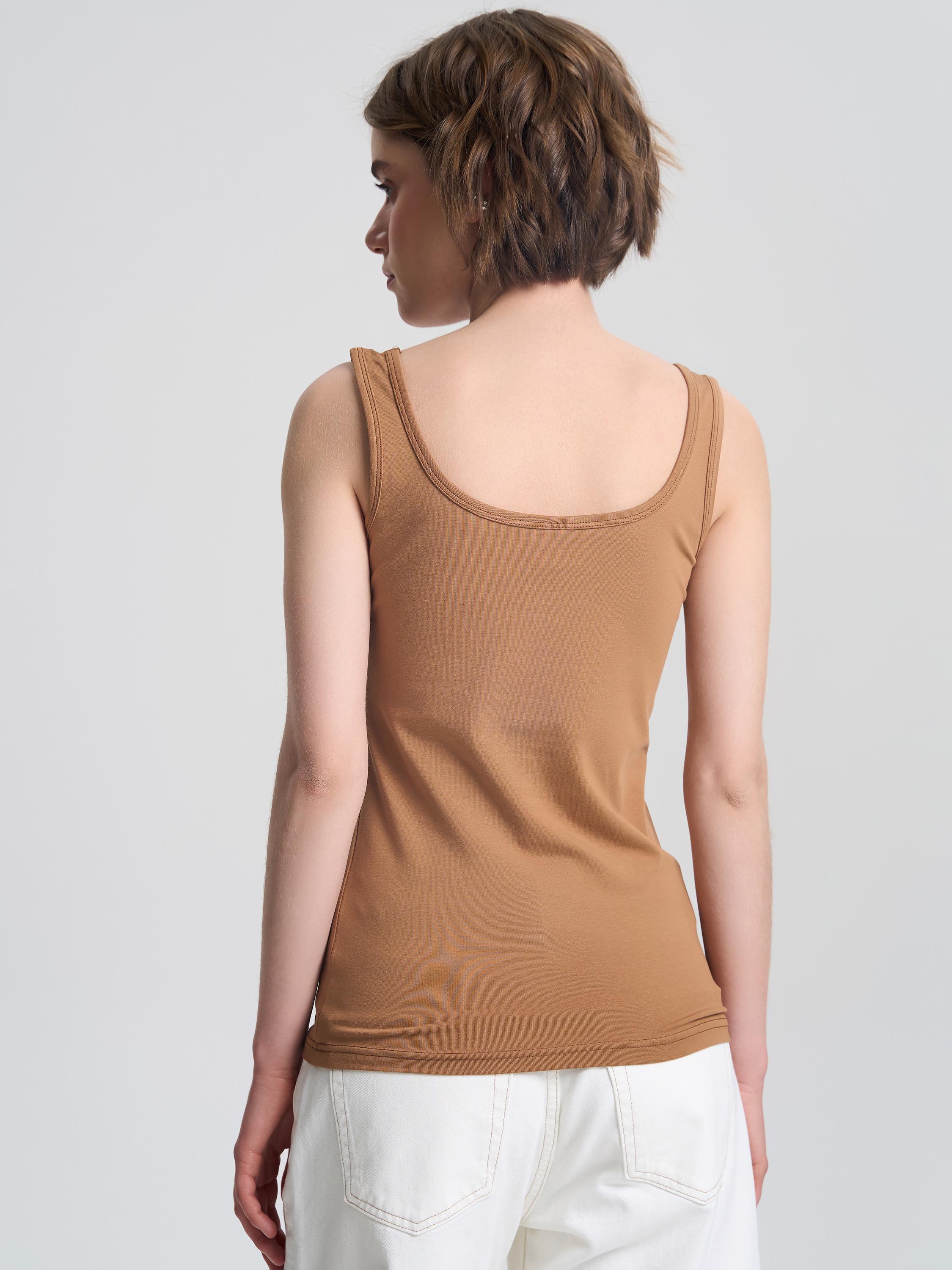 Майка женская на широких бретелях ROZA 200126 S Светло-коричневый (4824005715112) - фото 3 Майка женская на широких бретелях ROZA 200126 S Светло-коричневый (4824005715112) - фото 3