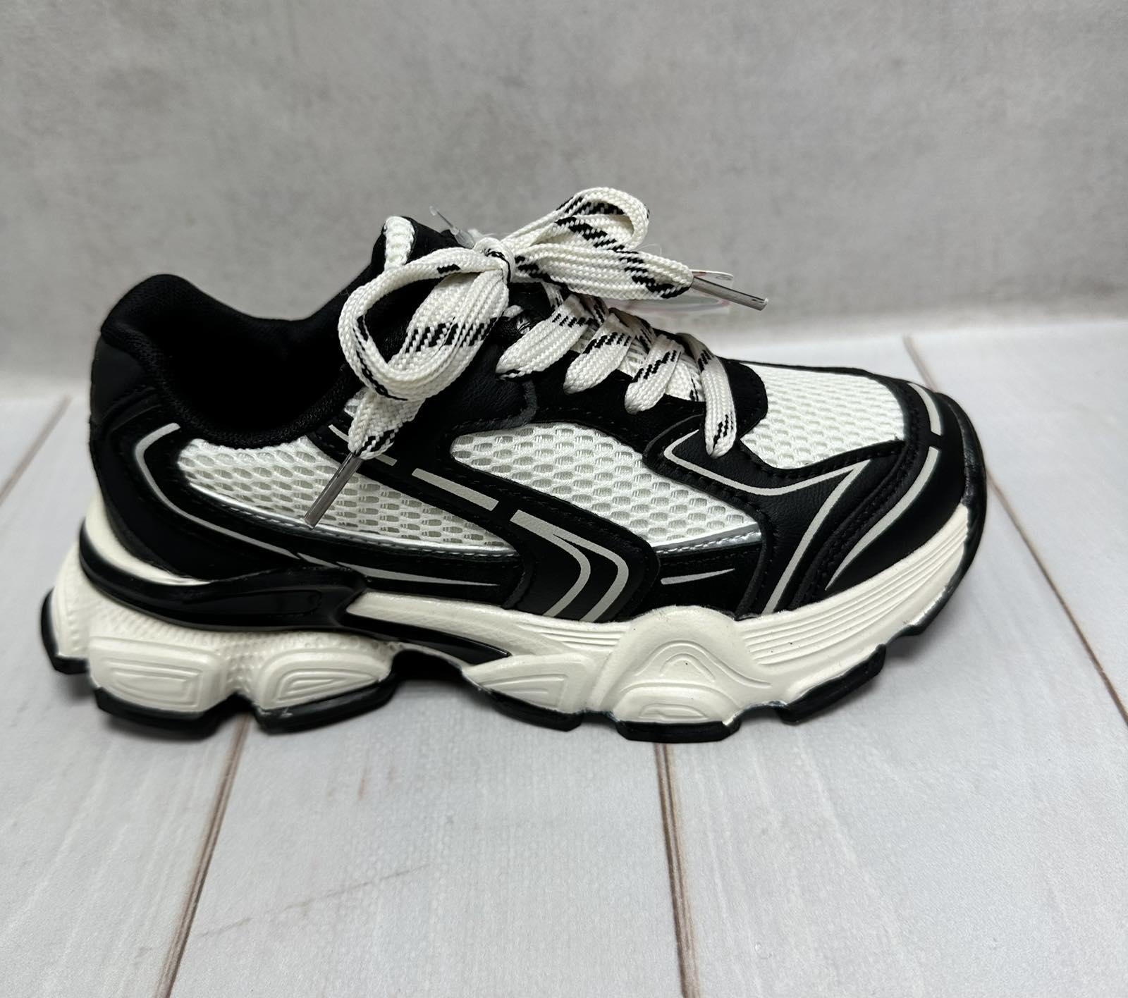 Кросівки дитячі Jong Golf сітка р. 35 22,5 см Чорний/Білий (25165571)