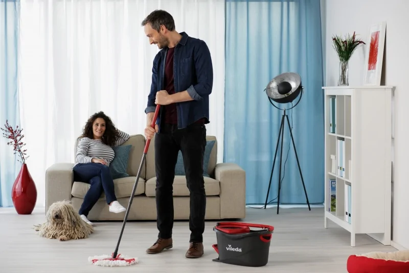 Набор для уборки Vileda Easy Wring Clean Turbo 2в1 - фото 4 Набор для уборки Vileda Easy Wring Clean Turbo 2в1 - фото 4