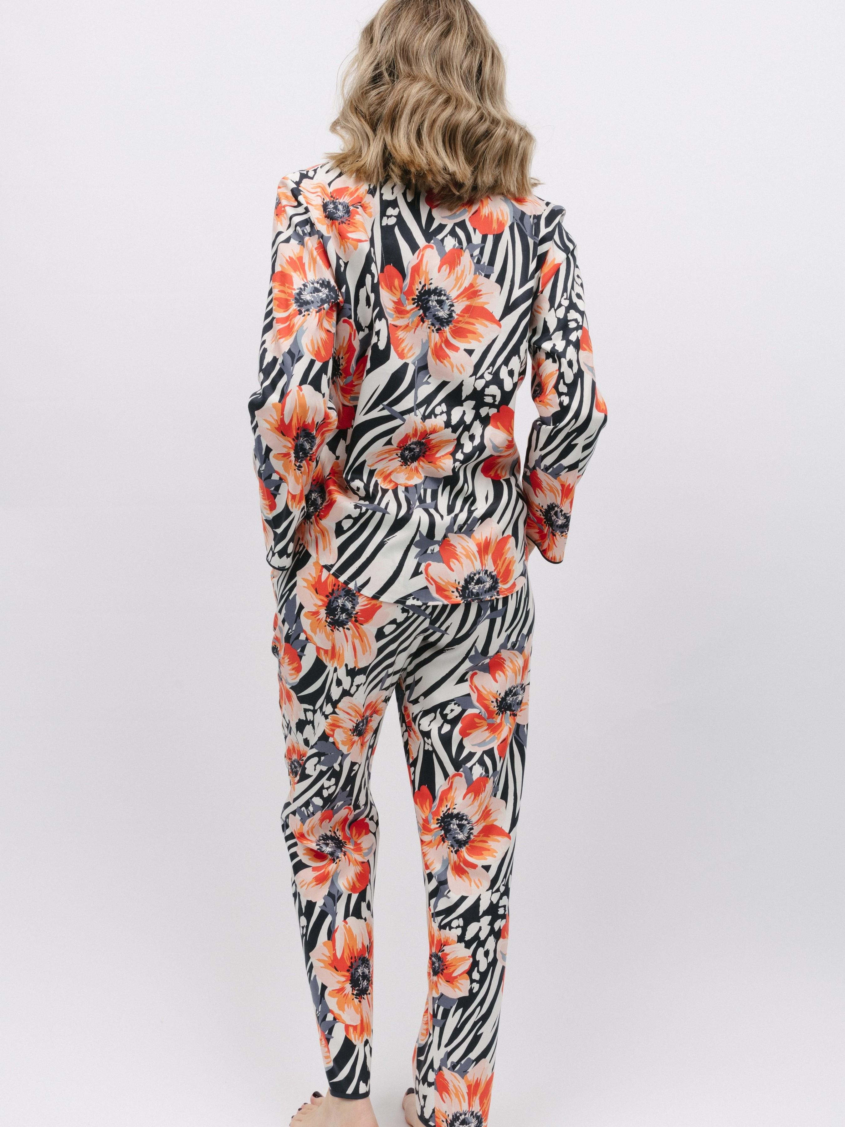 Пижама женская CYBERJAMMIES Nicole 9771-9772 16/XLЧерный с цветочным принтом (5051877459007)